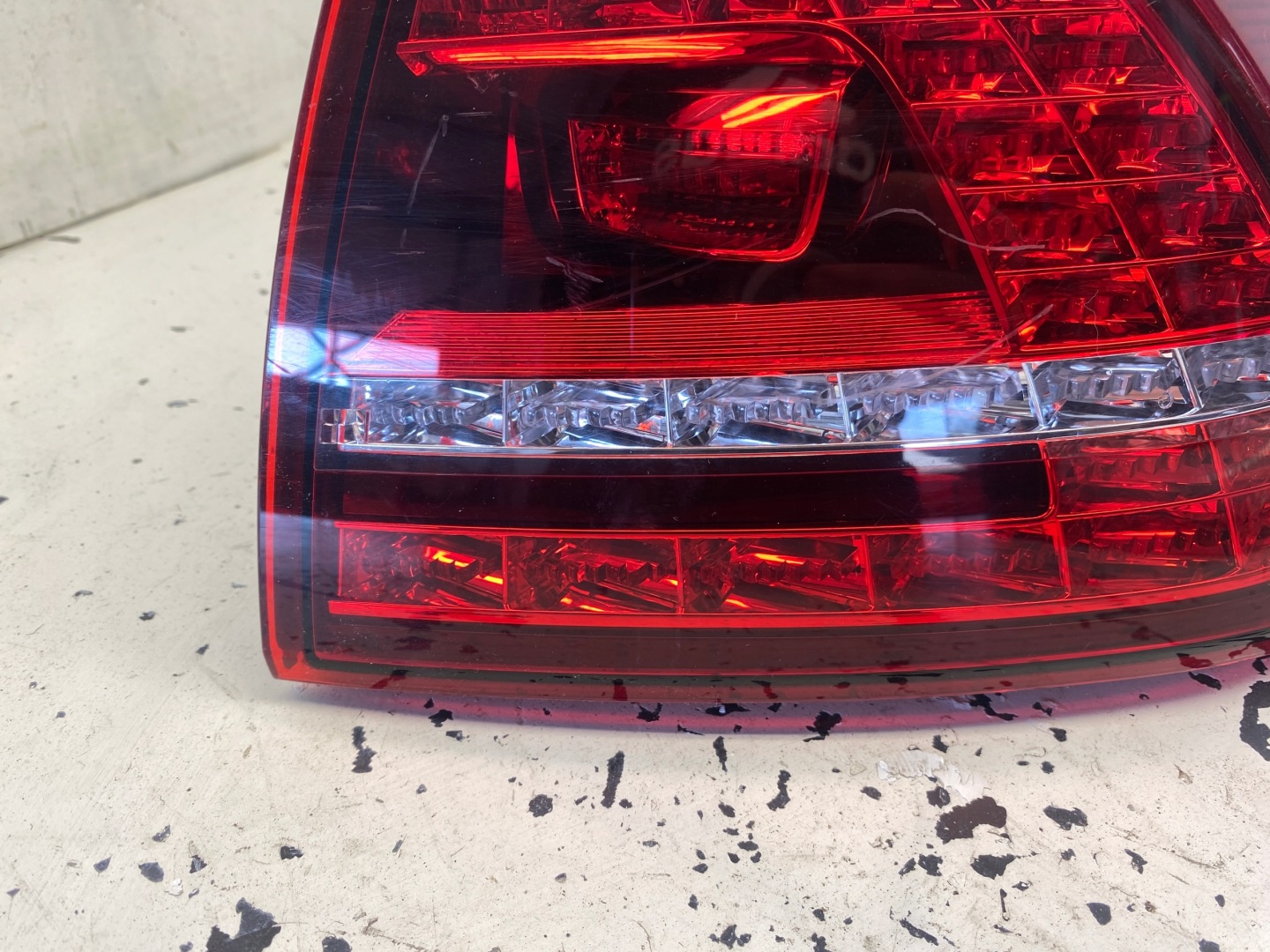 VW Golf V Rückleuchte 5G0945208 Rearlamp - Thumbnail 6