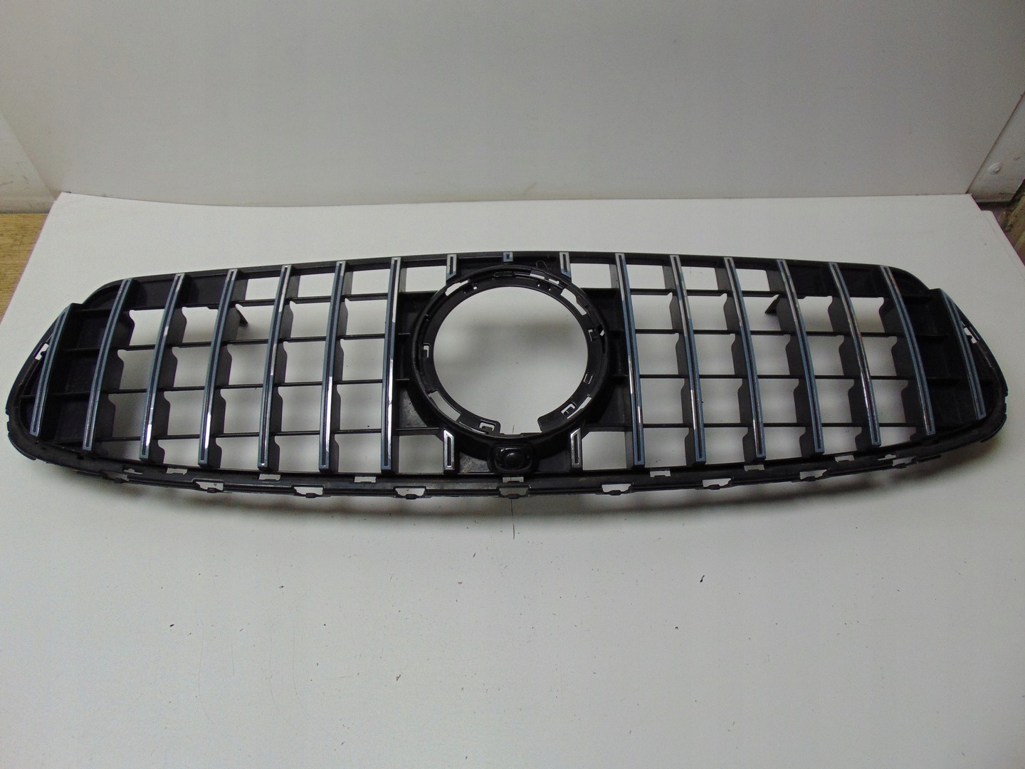 Mercedes-Benz GLC W253 Kühlergrill FRONTGRILL Kühlergitter A2538178300 - Thumbnail 1