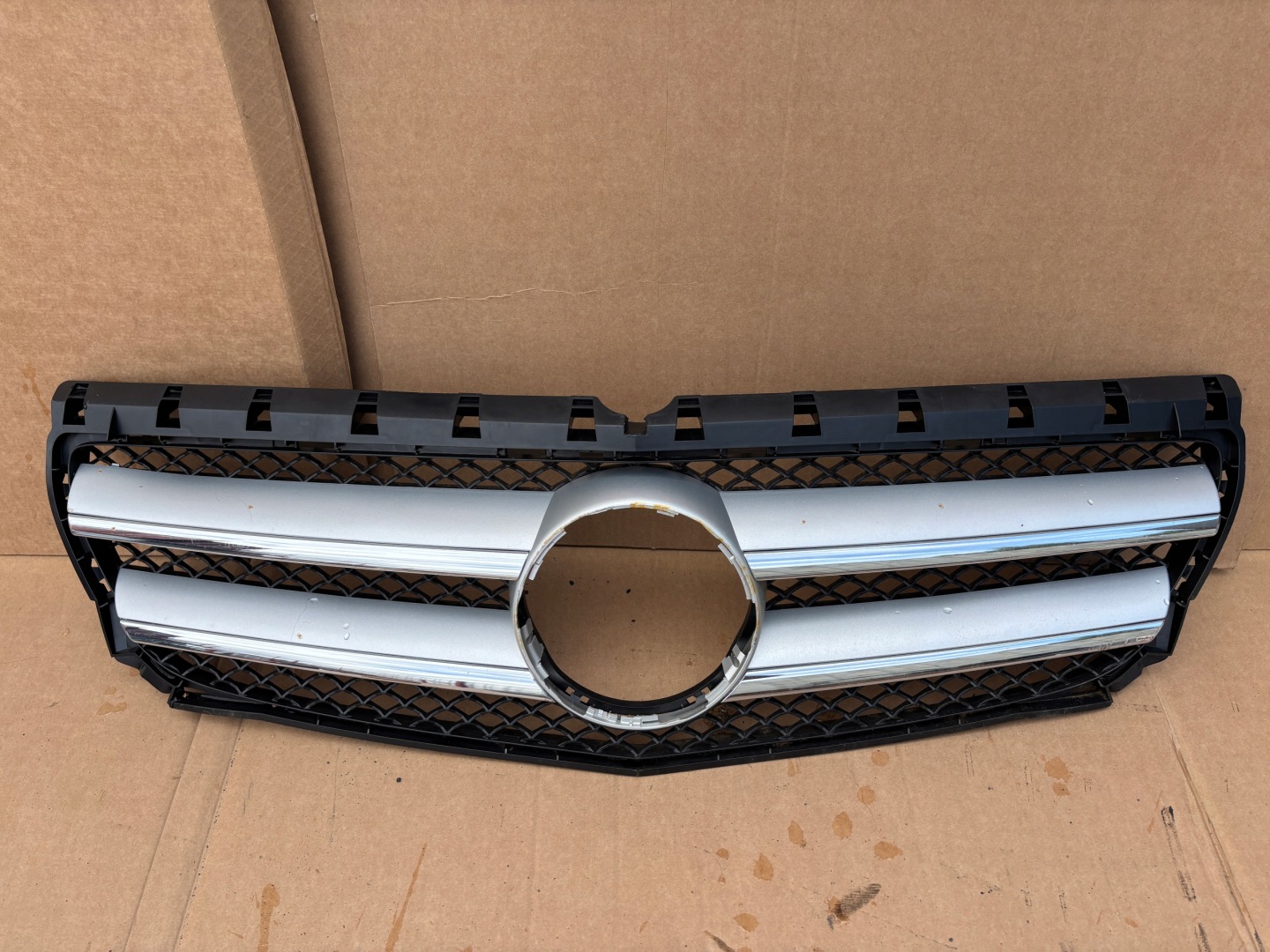 Mercedes-Benz B-Klasse W246 Kühlergrill FRONTGRILL Kühlergitter A2468880260 - Thumbnail 4
