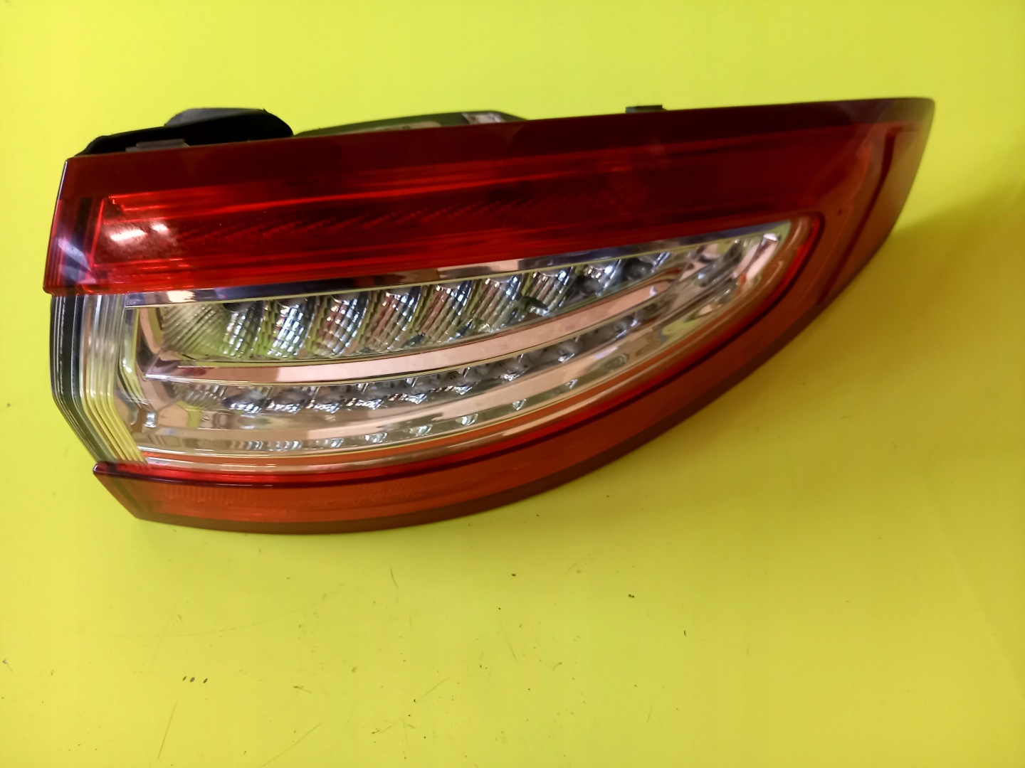 Ford Mondeo V MK5 Rückleuchte Rearlamp - Thumbnail 1