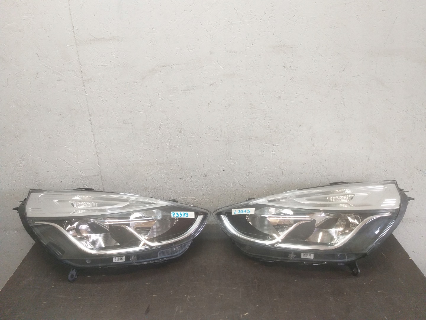 Frontscheinwerfer Renault Clio X98 260100653R LED Links Scheinwerfer Headlight - Thumbnail 1