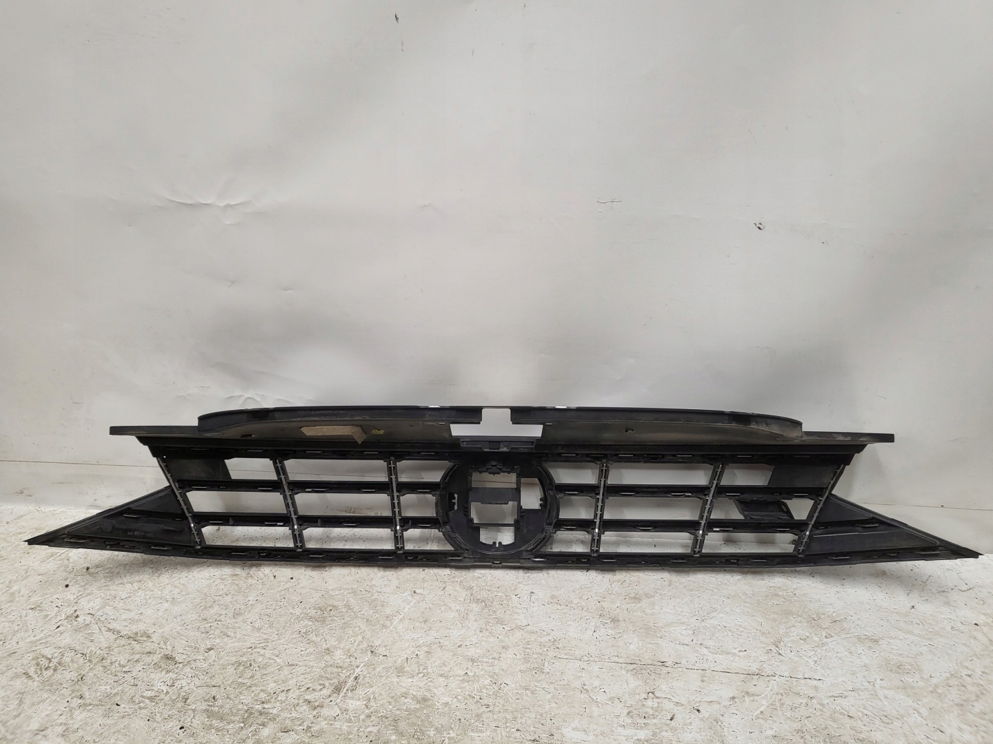 VW Passat B8 Kühlergrill FRONTGRILL Kühlergitter 3G0853653 - Thumbnail 9