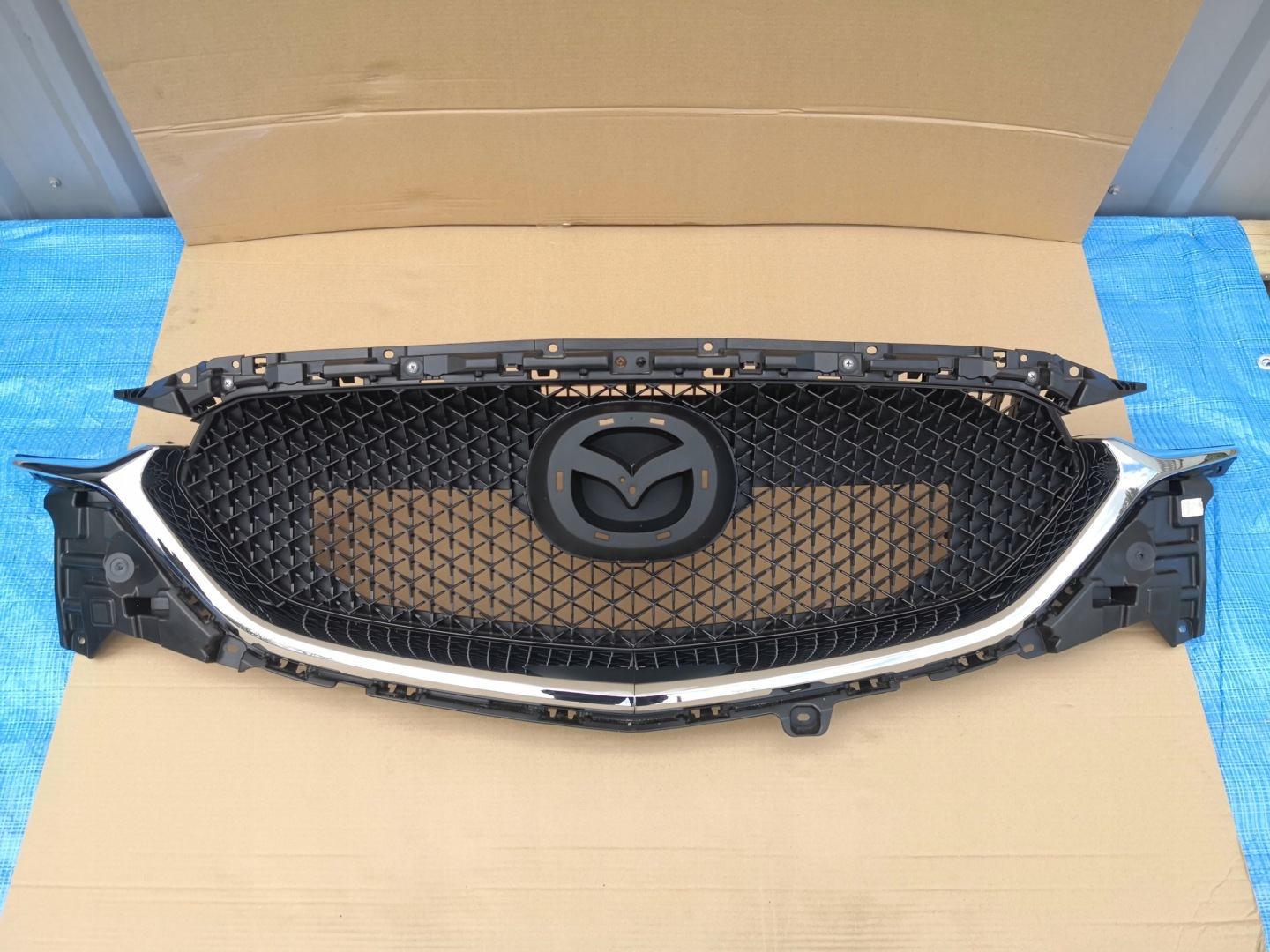 Mazda CX-5 KF Kühlergrill FRONTGRILL Kühlergitter KB8A50722K - Thumbnail 1