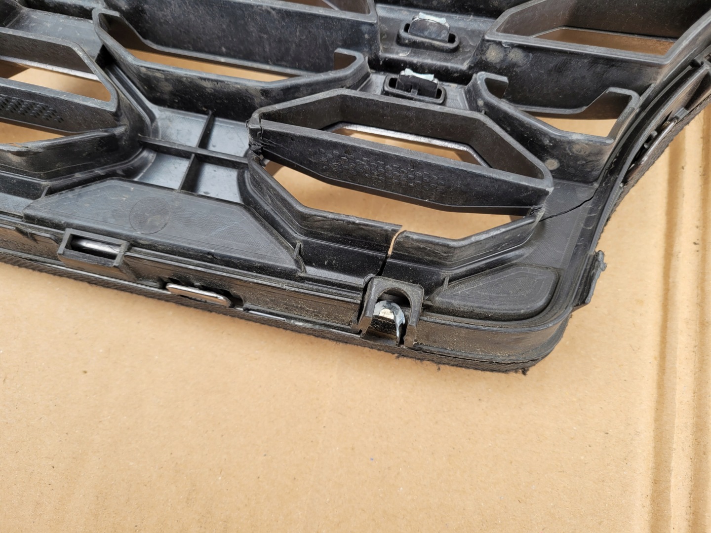 Hyundai Santa Fe TM Kühlergrill FRONTGRILL Kühlergitter 86366S2100 - Thumbnail 6