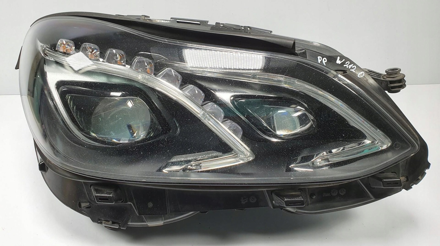 Frontscheinwerfer Mercedes-Benz E-Klasse W212 A2129063203 ILS Rechts Headlight - Thumbnail 1