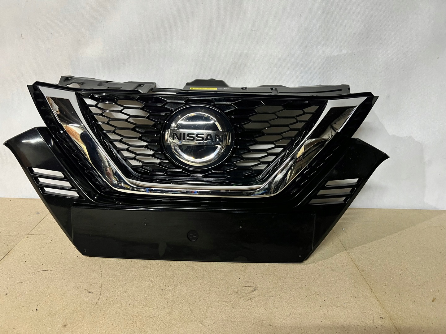 Nissan Qashqai J11 Kühlergrill FRONTGRILL Kühlergitter - Thumbnail 2