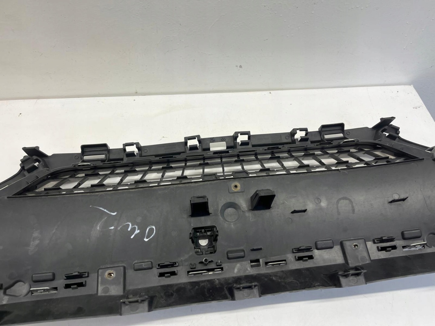 Peugeot 3008 Kühlergrill FRONTGRILL Kühlergitter 9815317777 - Thumbnail 5