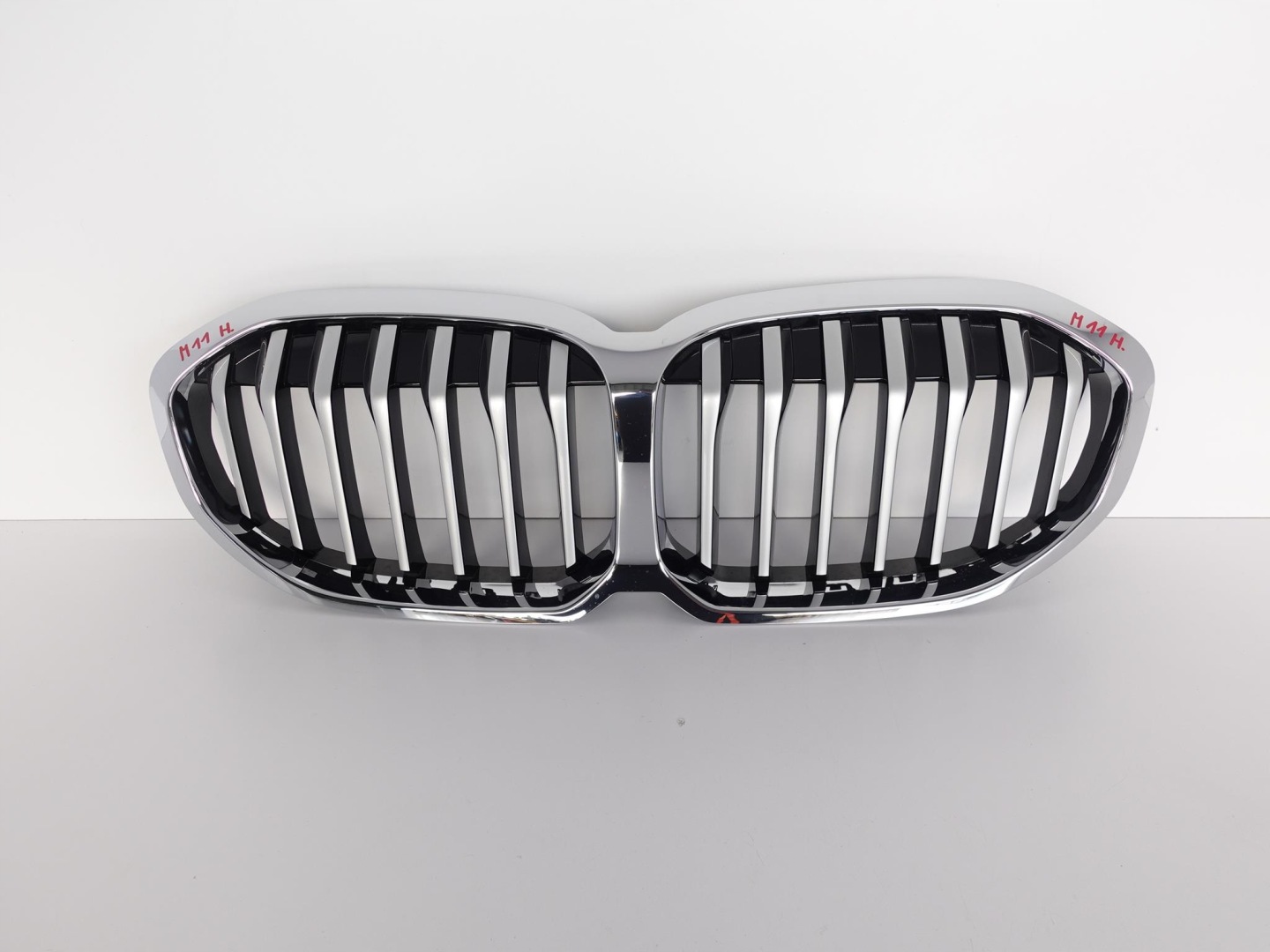 BMW 1 F40 Kühlergrill FRONTGRILL Kühlergitter 5A39367 - Thumbnail 1