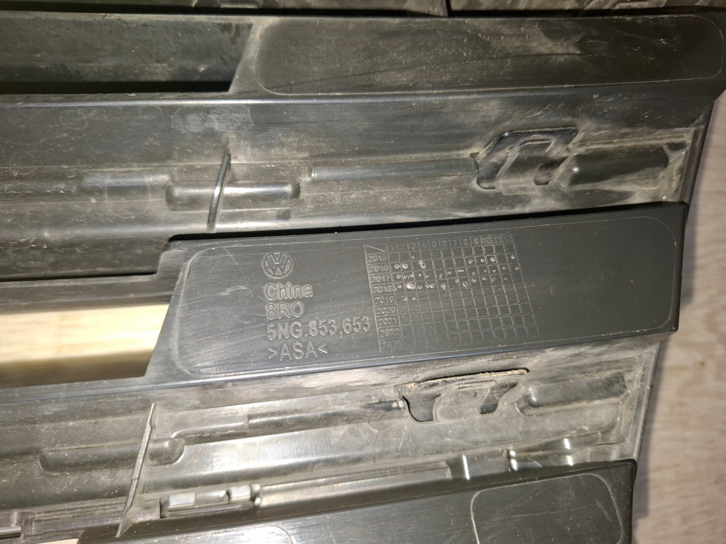 VW Tiguan Kühlergrill FRONTGRILL Kühlergitter 5NG853653 - Thumbnail 10