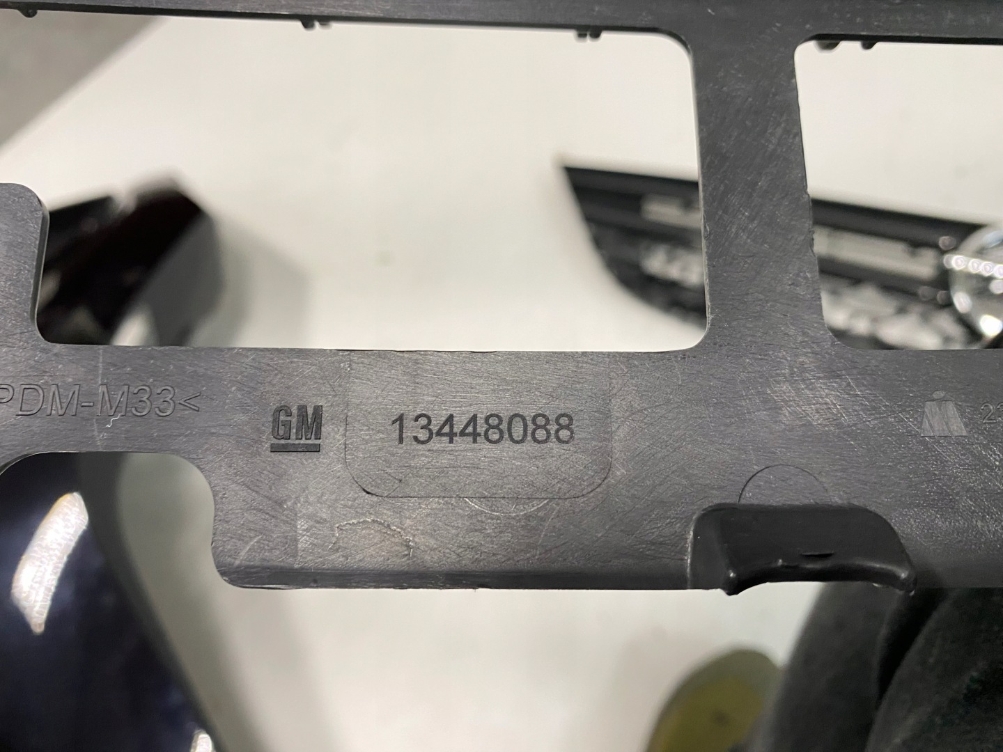 Opel Astra Kühlergrill FRONTGRILL Kühlergitter 13423640 - Thumbnail 10