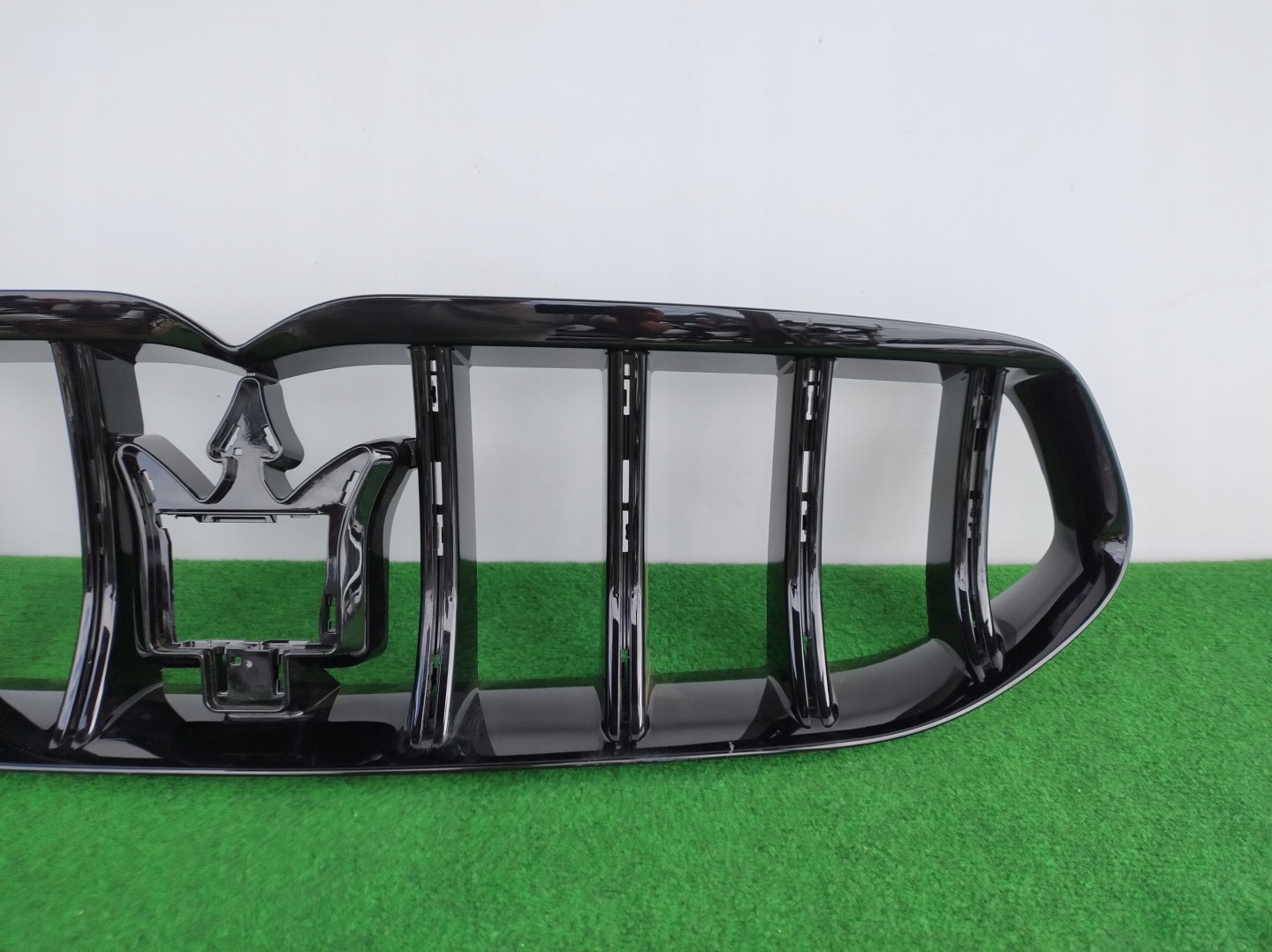 Maserati Grecale AM182 Kühlergrill FRONTGRILL Kühlergitter 670167295OE - Thumbnail 2