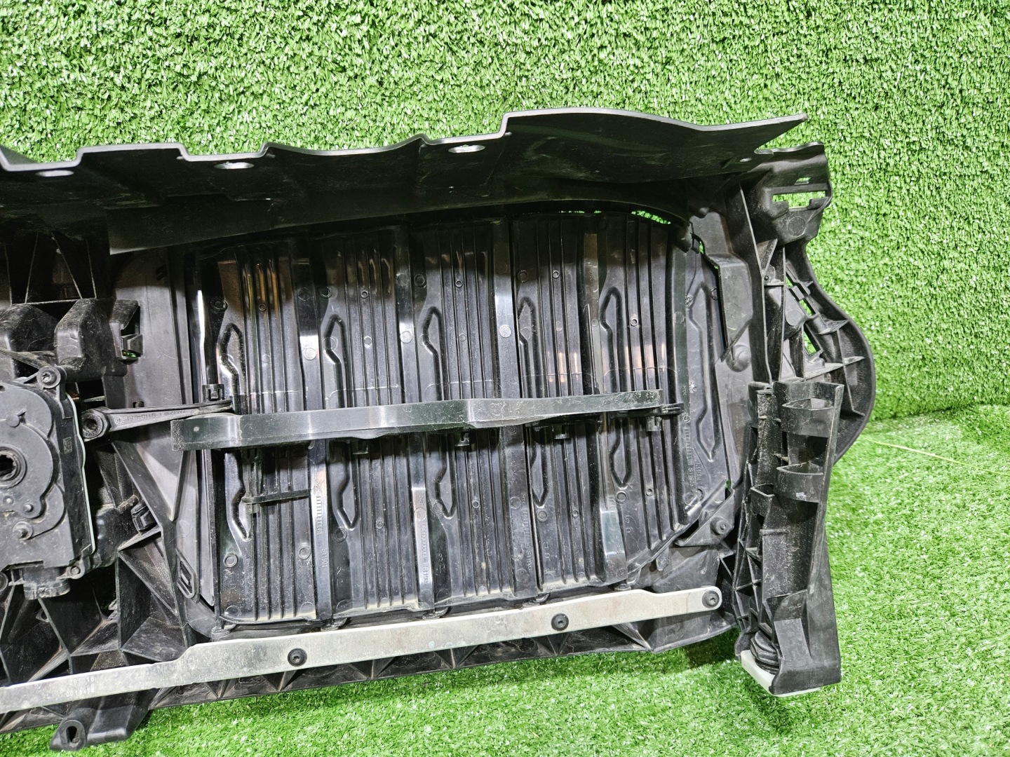 BMW X7 G07 Kühlergrill FRONTGRILL Kühlergitter 5113226 - Thumbnail 10