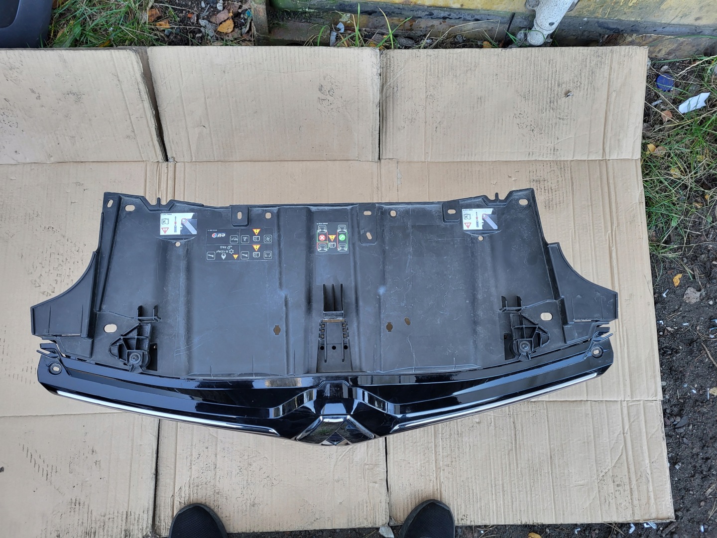 Renault Twingo II Kühlergrill FRONTGRILL Kühlergitter - Thumbnail 3