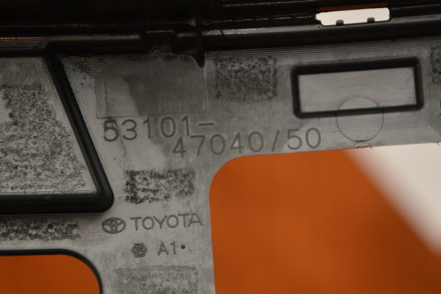 Toyota Prius HW2 Kühlergrill FRONTGRILL Kühlergitter 53101470405 - Thumbnail 6