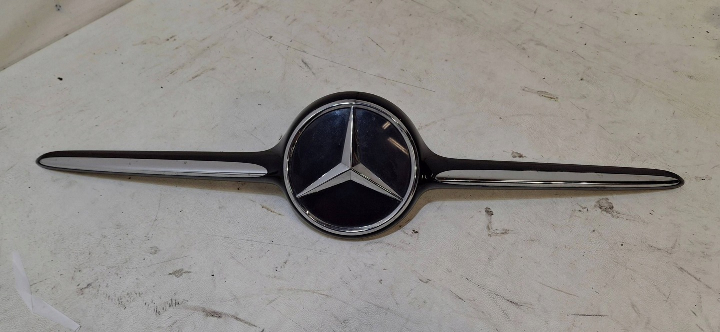 Mercedes-Benz CLA C118 Kühlergrill FRONTGRILL Kühlergitter A1188880100 - Thumbnail 1