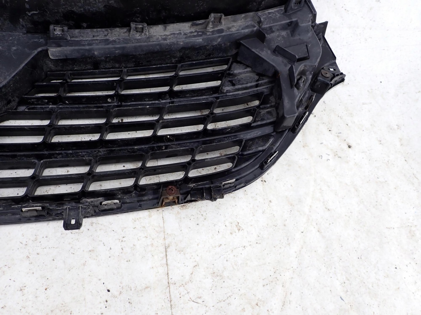 Renault Trafic L Kühlergrill FRONTGRILL Kühlergitter 623105226R - Thumbnail 6