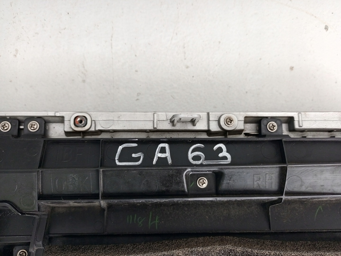 Subaru Outback BM Kühlergrill FRONTGRILL Kühlergitter 91122AL050 - Thumbnail 12