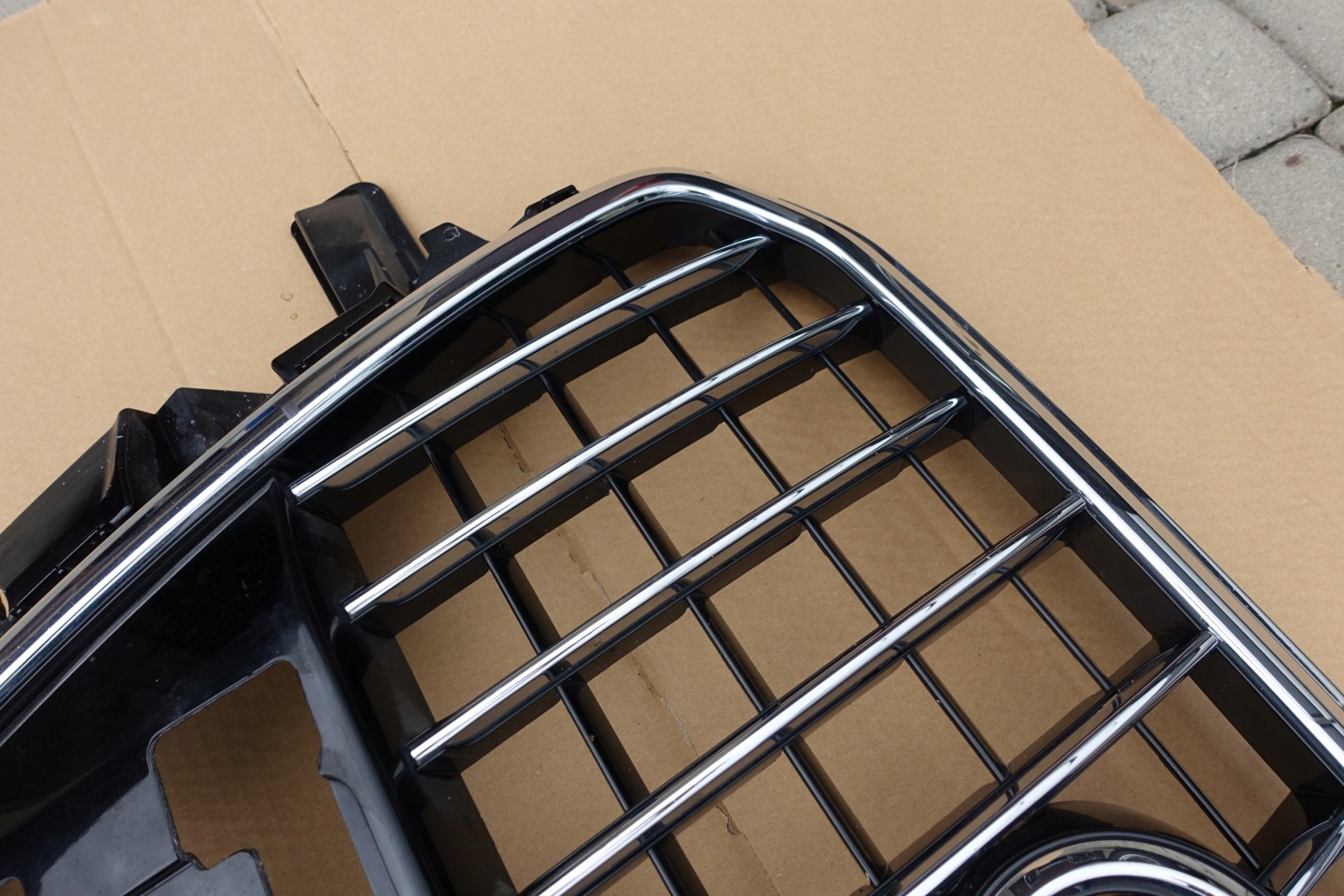 Audi Q5 Kühlergrill FRONTGRILL Kühlergitter 8R0853651AB - Thumbnail 9