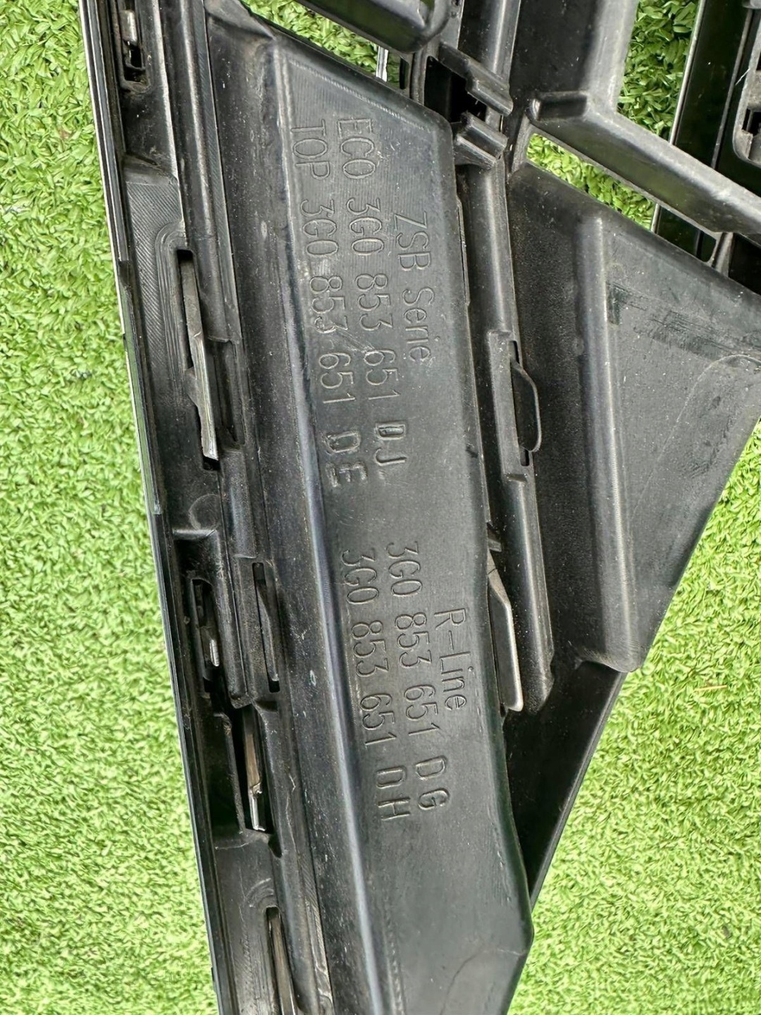 VW Passat B8 Kühlergrill FRONTGRILL Kühlergitter 3G0853651DG - Thumbnail 8