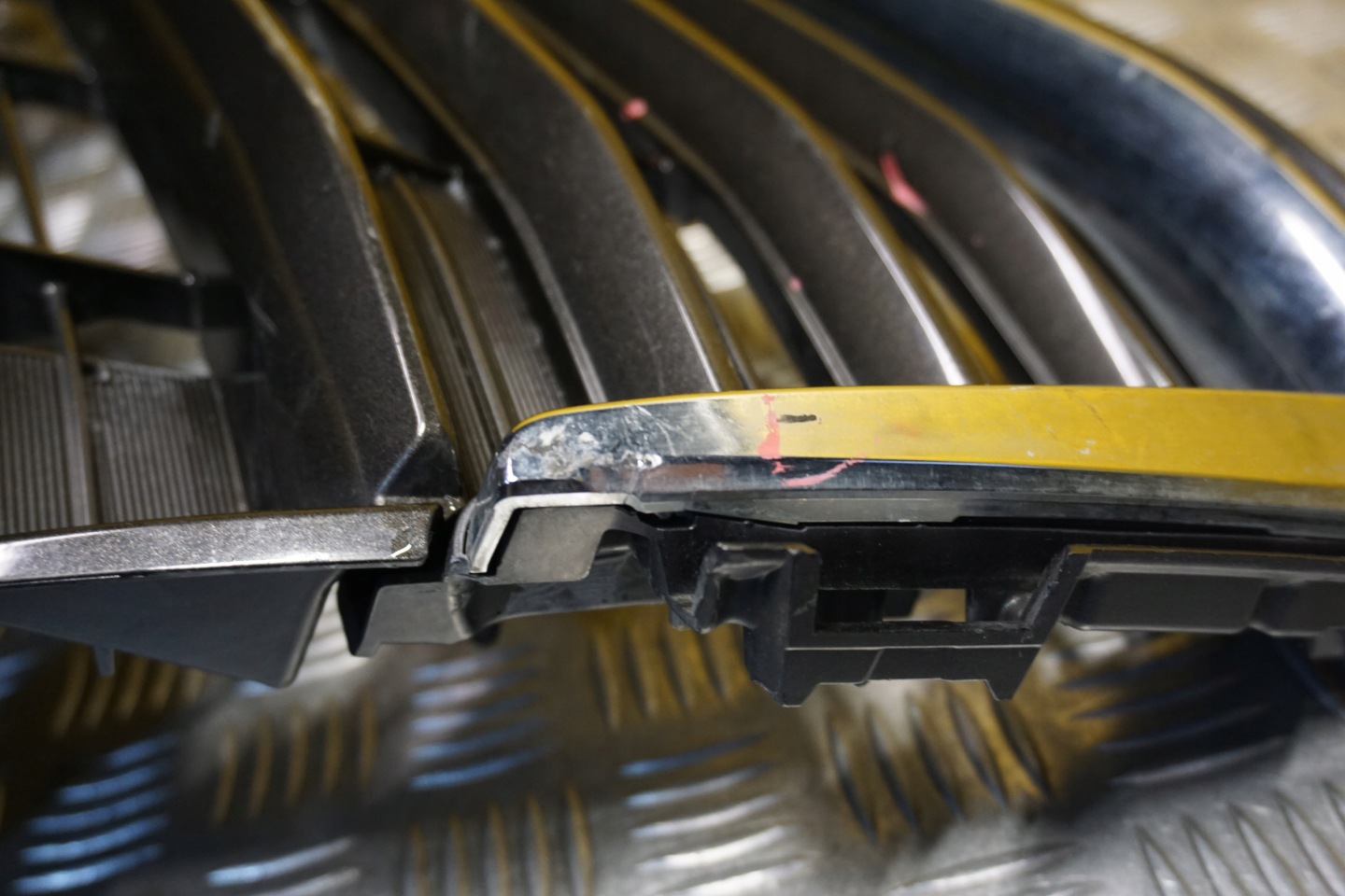 Toyota Highlander XU70 Kühlergrill FRONTGRILL Kühlergitter - Thumbnail 8