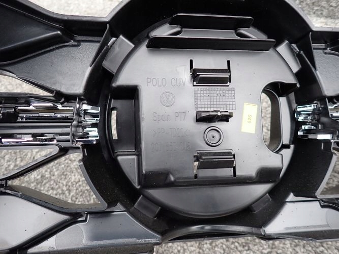 VW Taigo Kühlergrill FRONTGRILL Kühlergitter 2G7853343 - Thumbnail 7