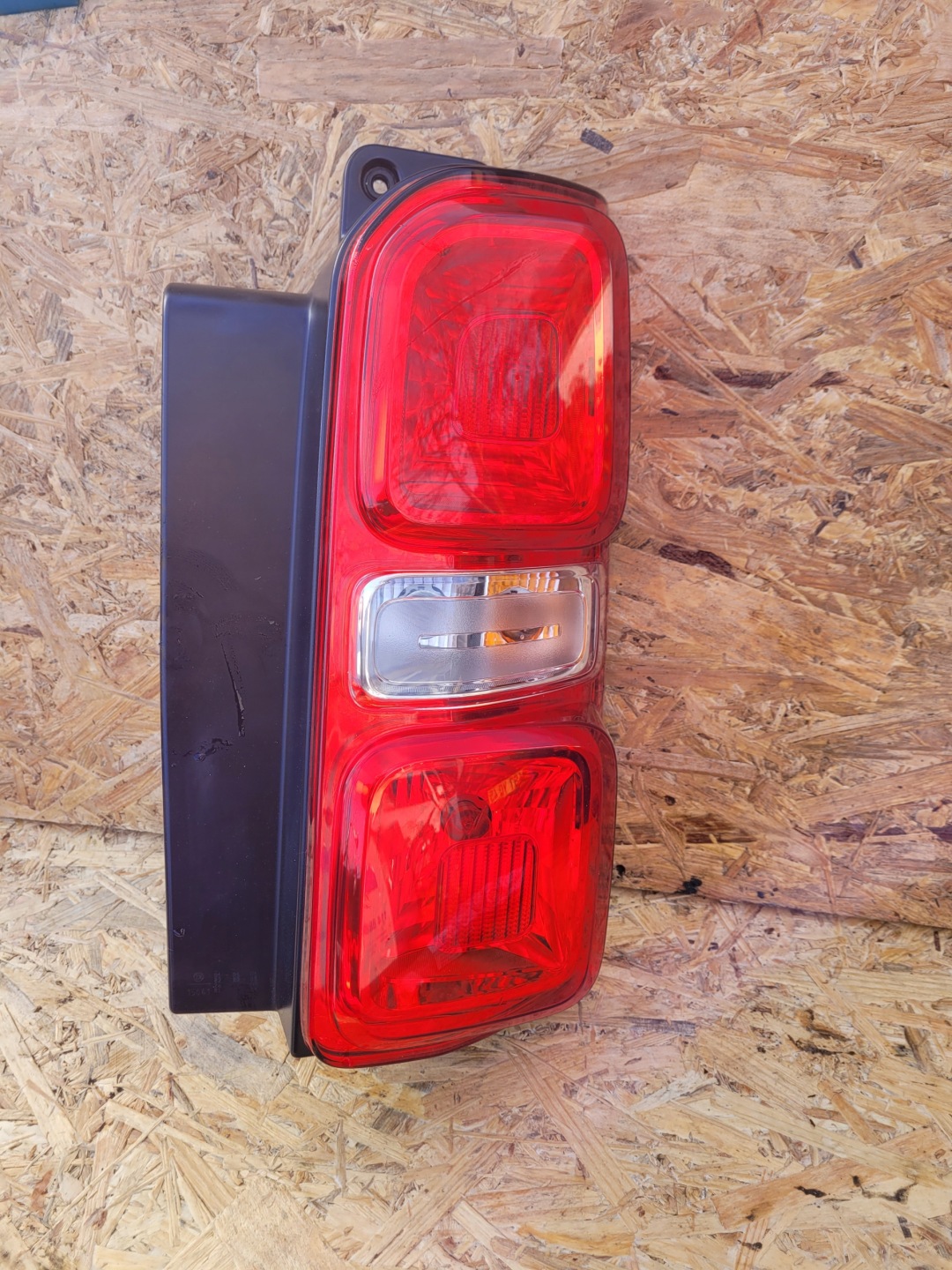 Opel Vivaro C Rückleuchte Rearlamp - Thumbnail 1
