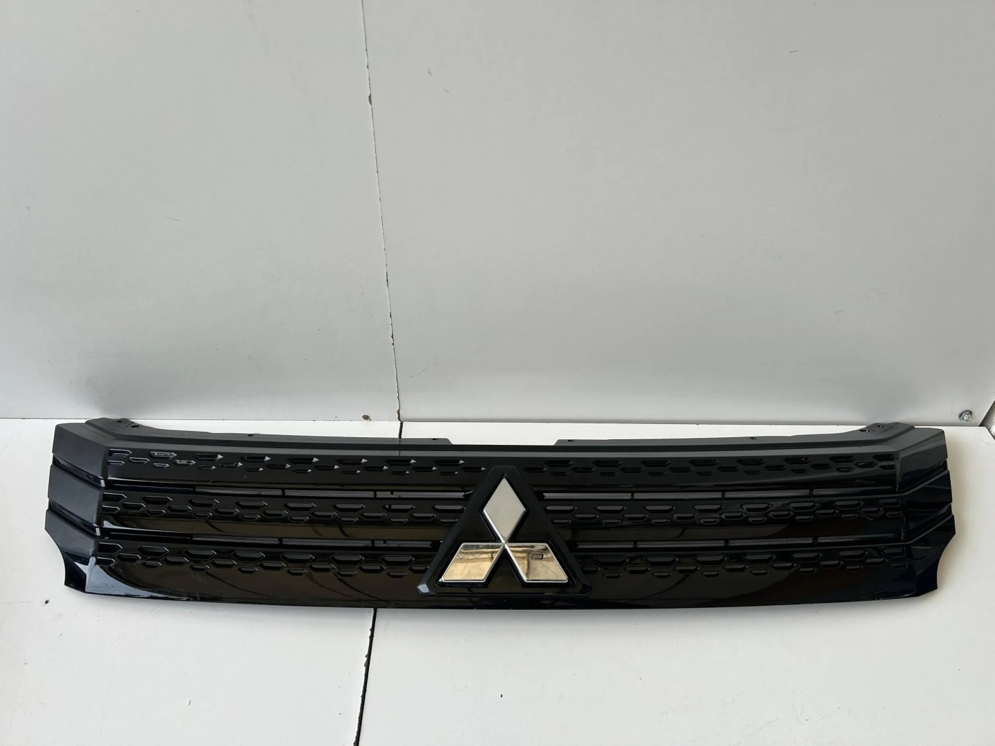 Mitsubishi Eclipse Cross GK0 Kühlergrill FRONTGRILL Kühlergitter 7450B539 - Thumbnail 1