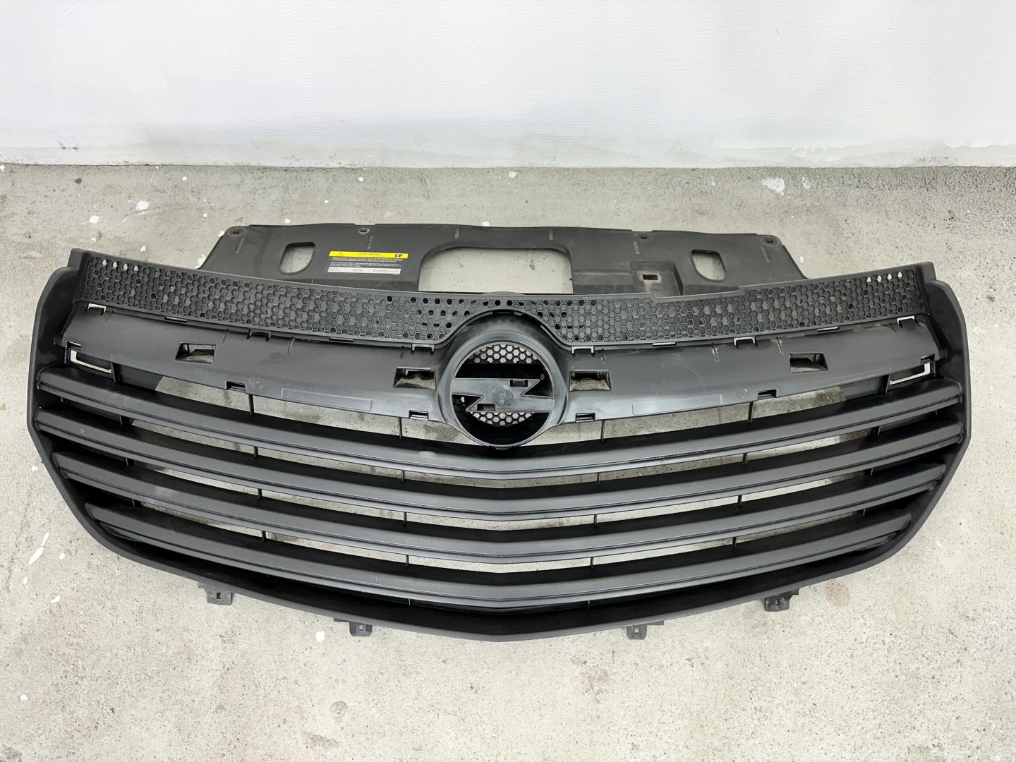 Opel Vivaro C Kühlergrill FRONTGRILL Kühlergitter 23104066 - Thumbnail 1