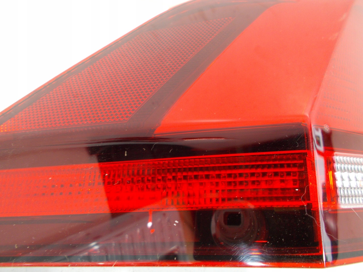 VW Tiguan Rückleuchte 5NA945095B Rearlamp - Thumbnail 10