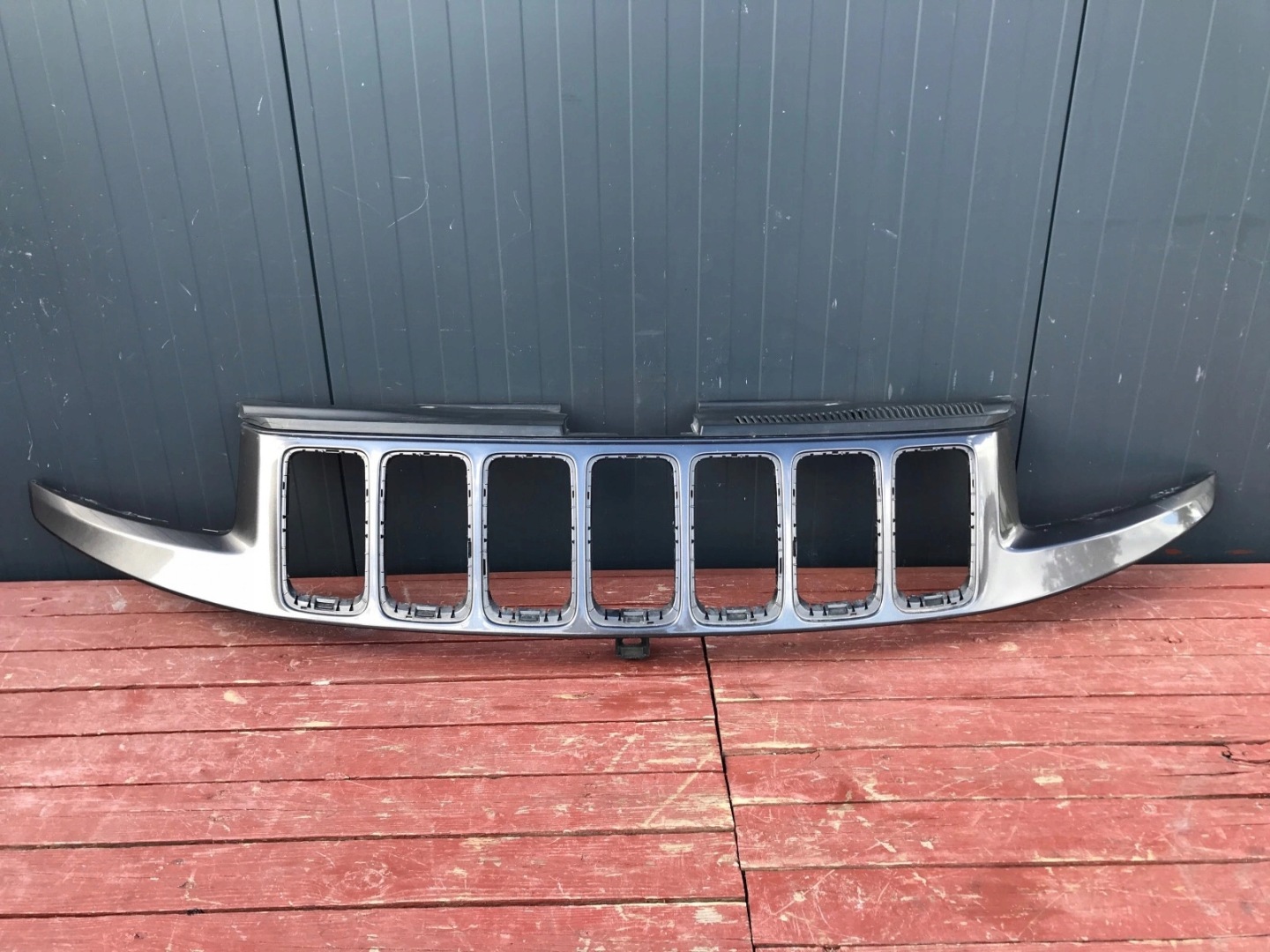 Jeep Cherokee J Kühlergrill FRONTGRILL Kühlergitter 68145201 - Thumbnail 1