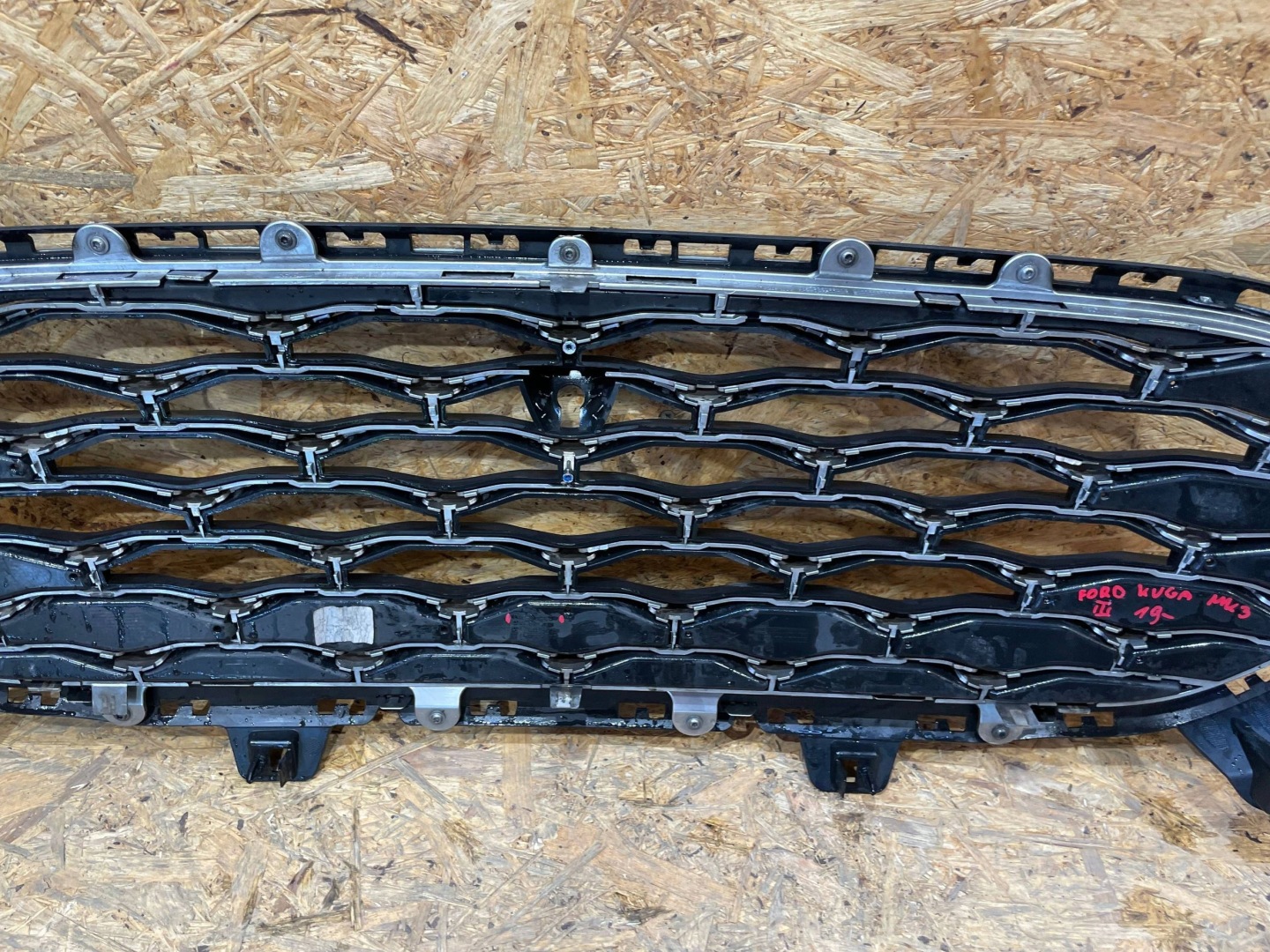 Ford Kuga III Mk3 Kühlergrill FRONTGRILL Kühlergitter LV4B8200VS250 - Thumbnail 7