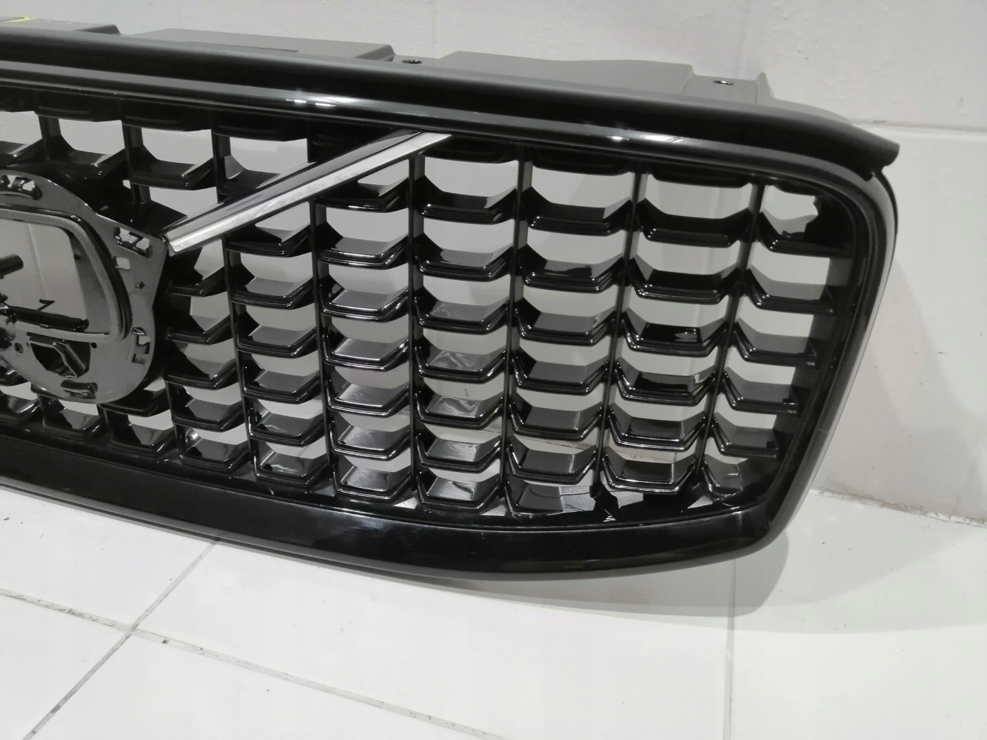 Volvo XC60 Kühlergrill FRONTGRILL Kühlergitter 32291026GR - Thumbnail 4