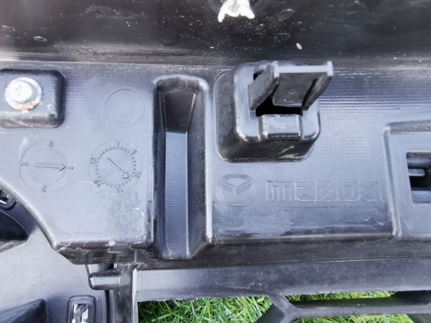Mazda CX-5 KF Kühlergrill FRONTGRILL Kühlergitter KD4550712 - Thumbnail 12
