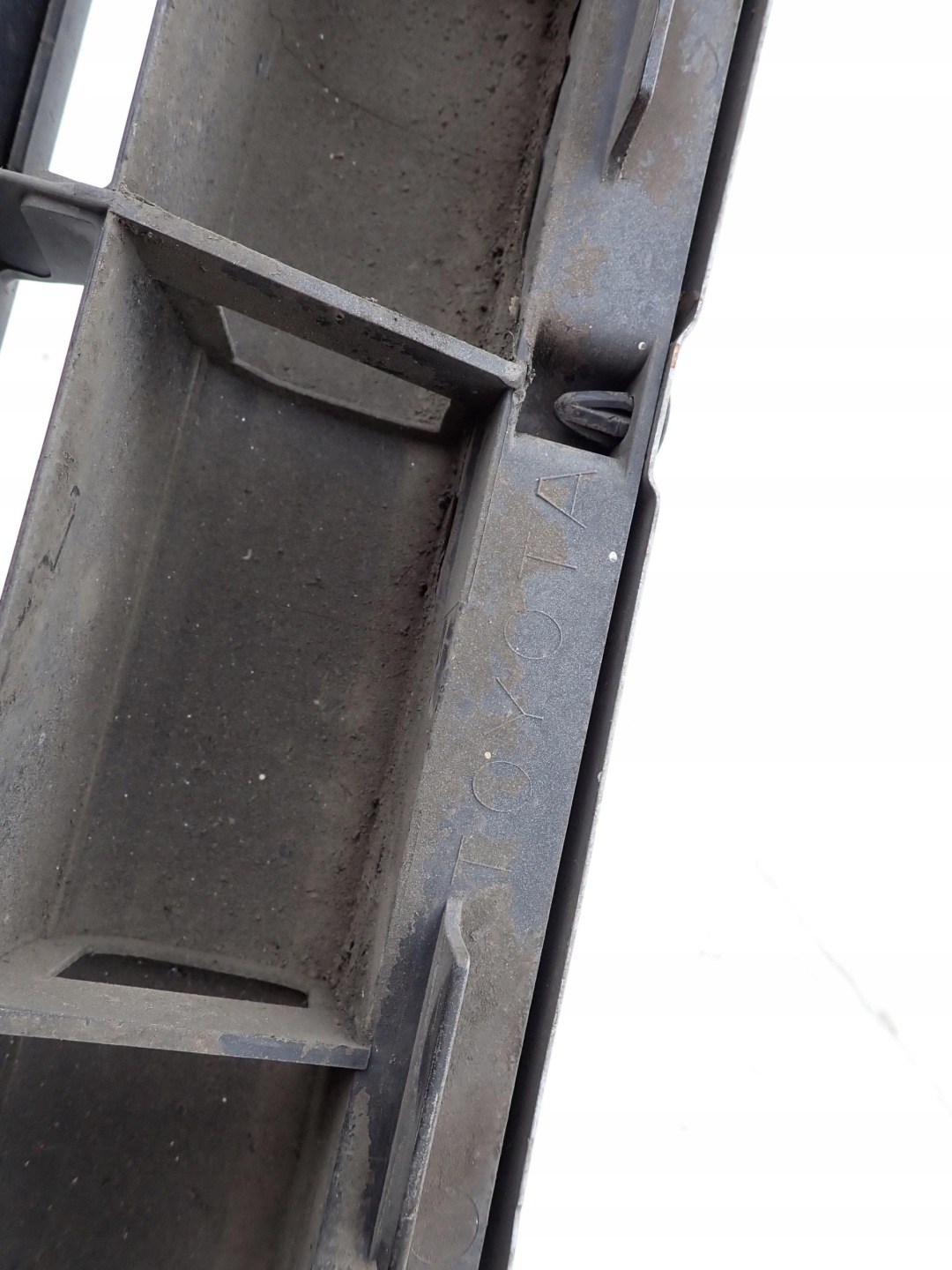 Toyota Hilux AN1P Kühlergrill FRONTGRILL Kühlergitter - Thumbnail 6