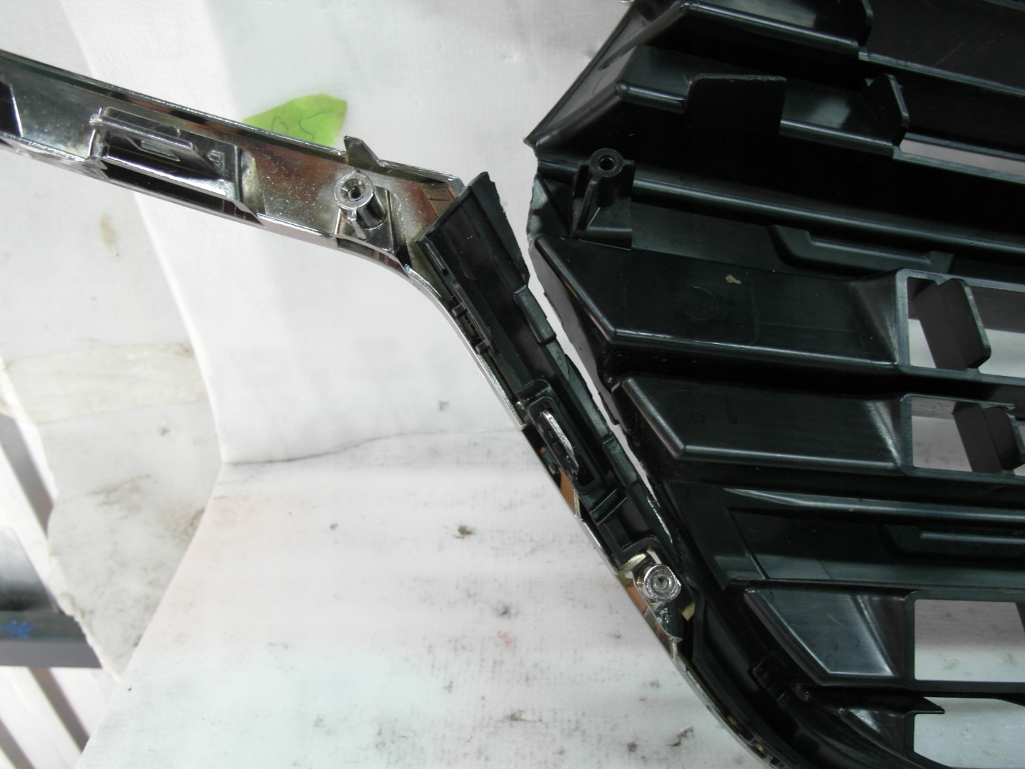 Renault Trafic L Kühlergrill FRONTGRILL Kühlergitter 623103743R - Thumbnail 5
