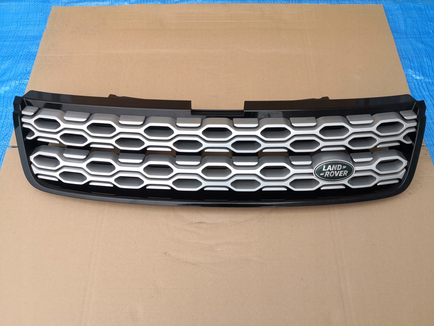 Land Rover Discovery LA Kühlergrill FRONTGRILL Kühlergitter 728A100ADL - Thumbnail 1