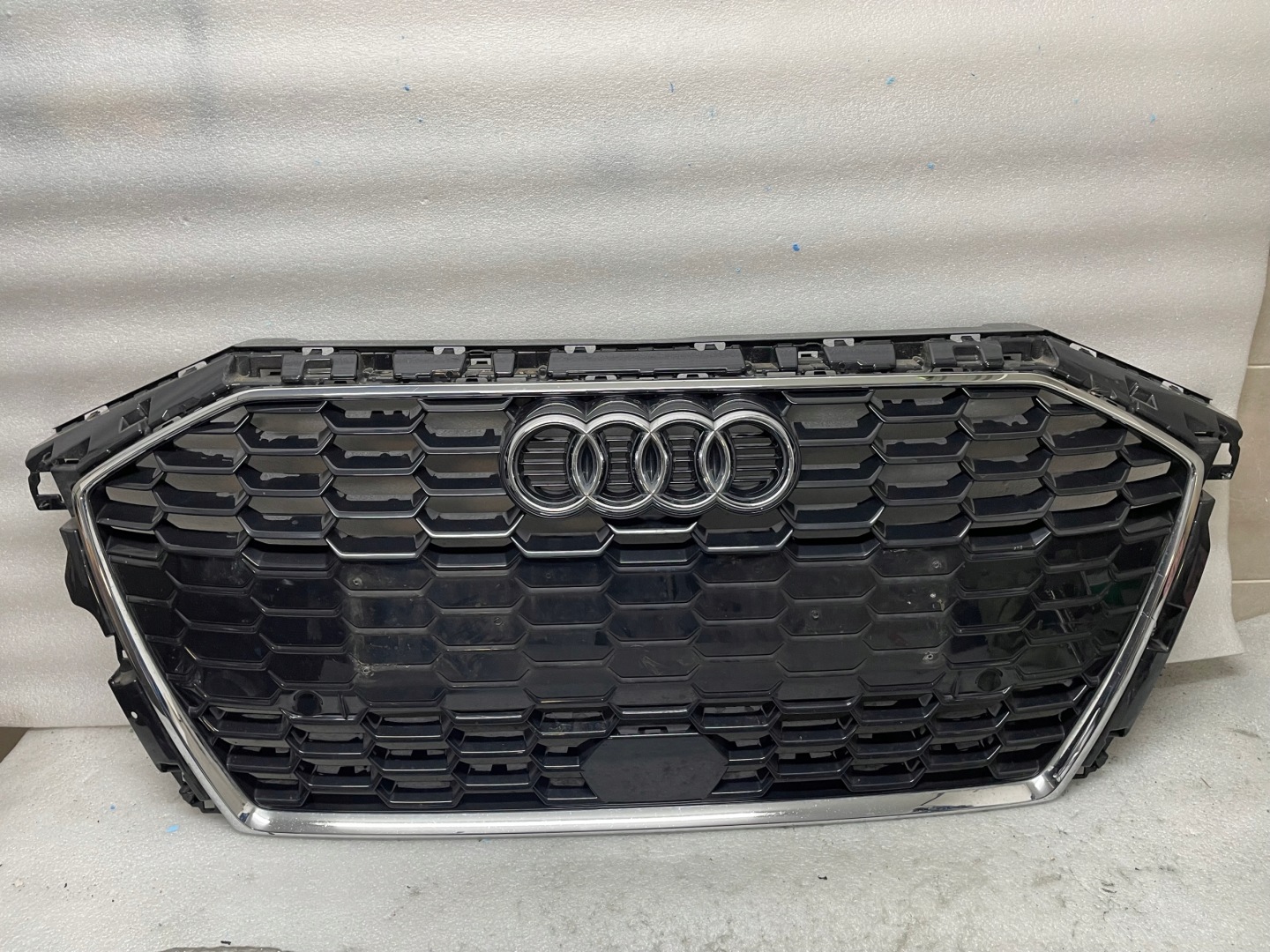 Audi A3 8Y0 Kühlergrill FRONTGRILL Kühlergitter 8Y0853651A - Thumbnail 1