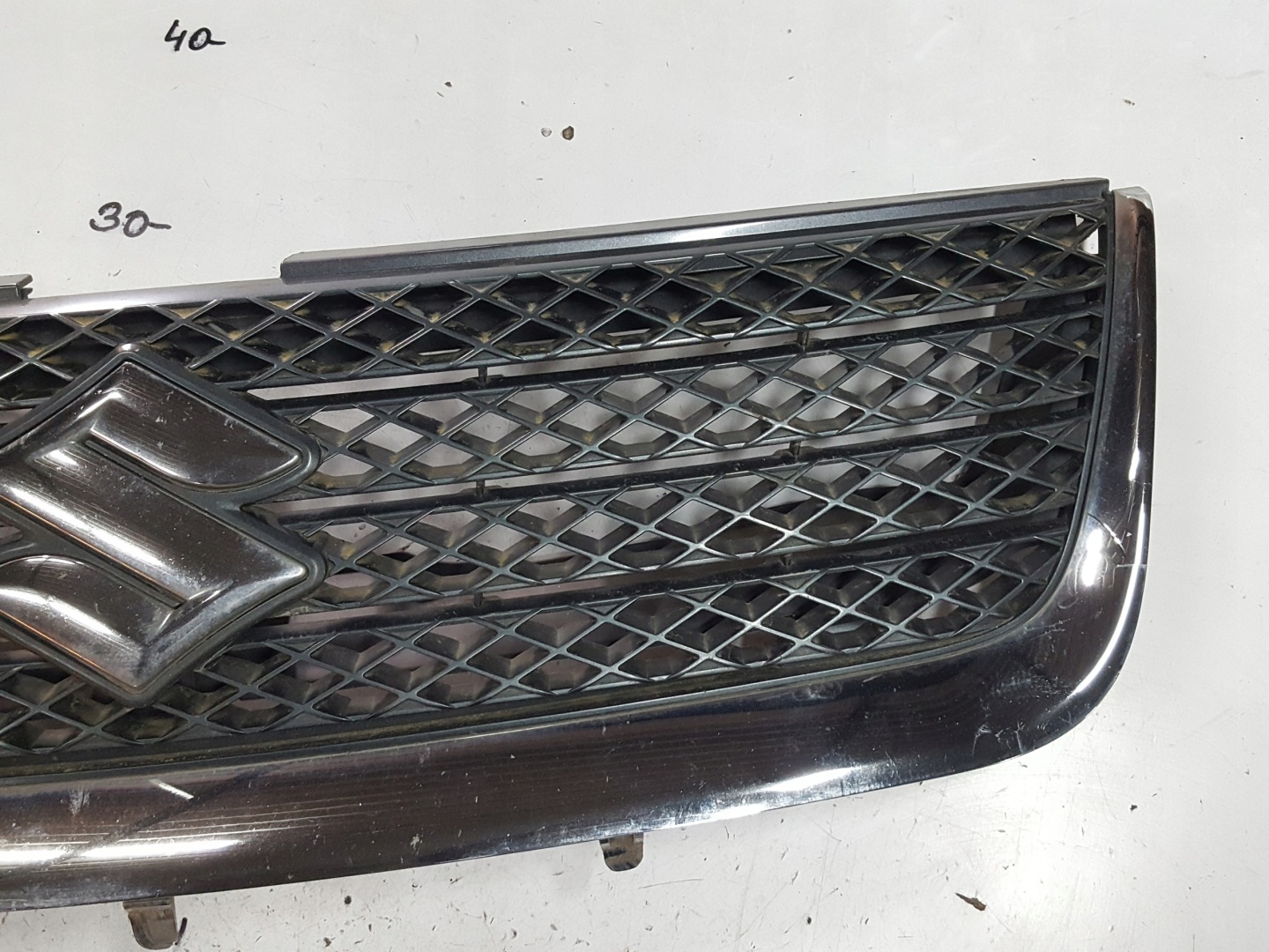 Suzuki Vitara I ET Kühlergrill FRONTGRILL Kühlergitter - Thumbnail 4