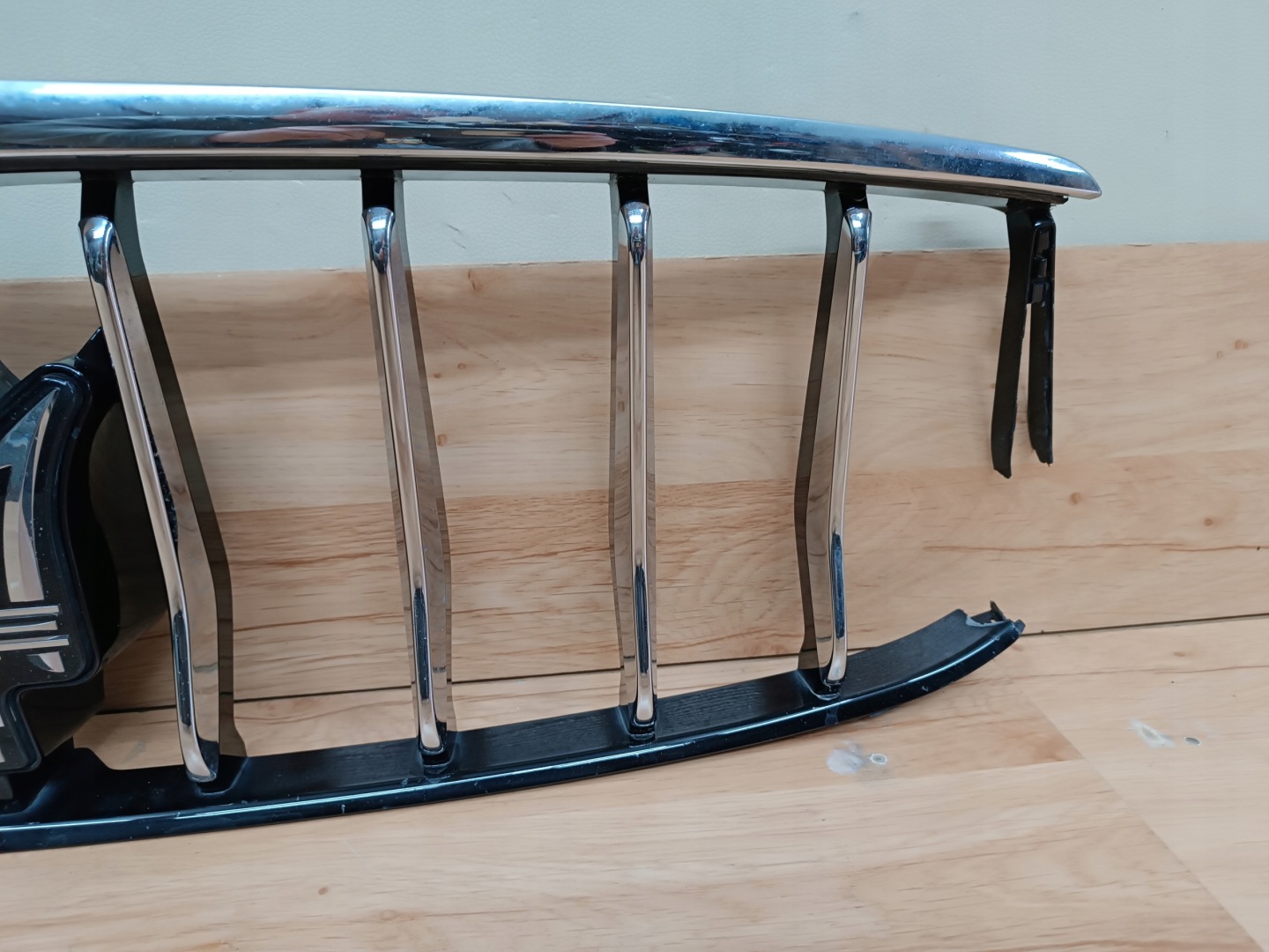 Maserati Quattroporte AM107 Kühlergrill FRONTGRILL Kühlergitter - Thumbnail 7