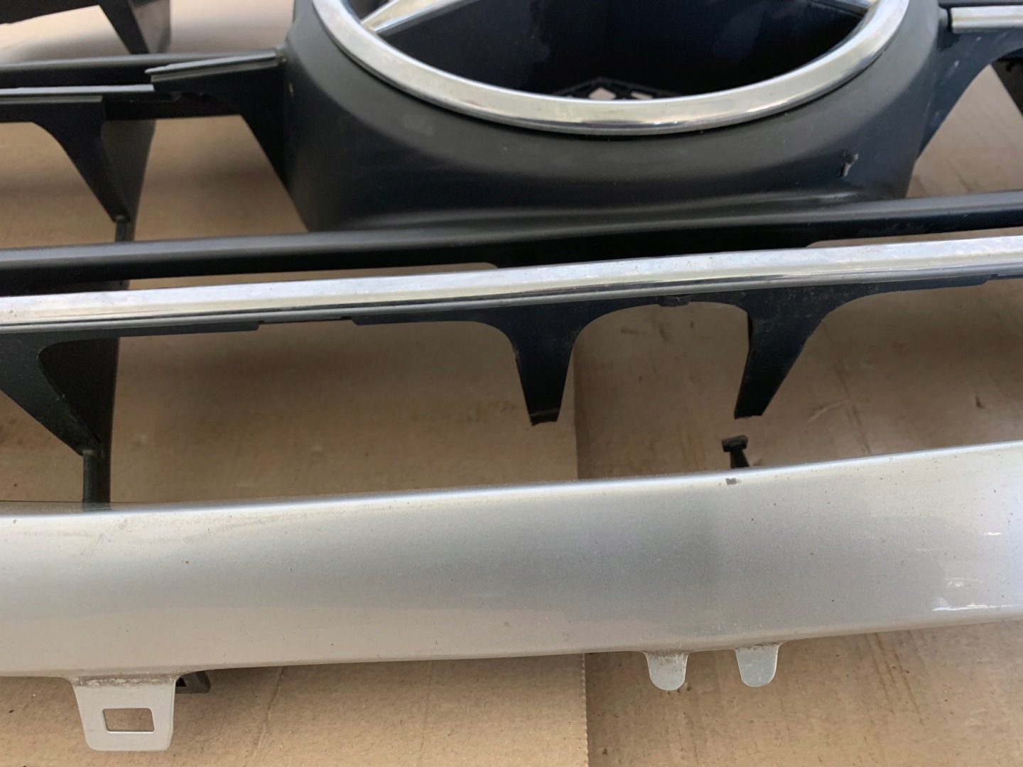 Mercedes-Benz Sprinter W907 Kühlergrill FRONTGRILL Kühlergitter A9108852700 - Thumbnail 7