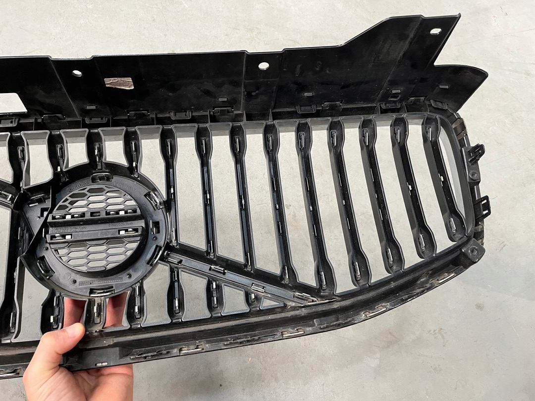 Volvo XC60 Kühlergrill FRONTGRILL Kühlergitter 31425535 - Thumbnail 11