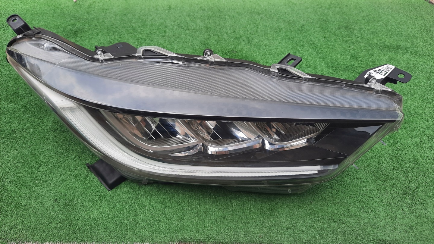 Frontscheinwerfer Toyota Yaris IV XP21 LED Rechts Scheinwerfer Headlight - Thumbnail 1