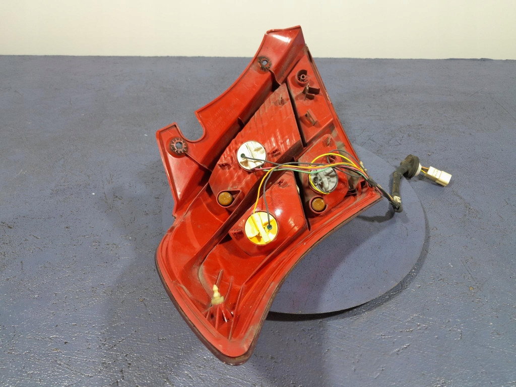 Suzuki Swift I AA Rückleuchte 3560368L00 Rearlamp - Thumbnail 7