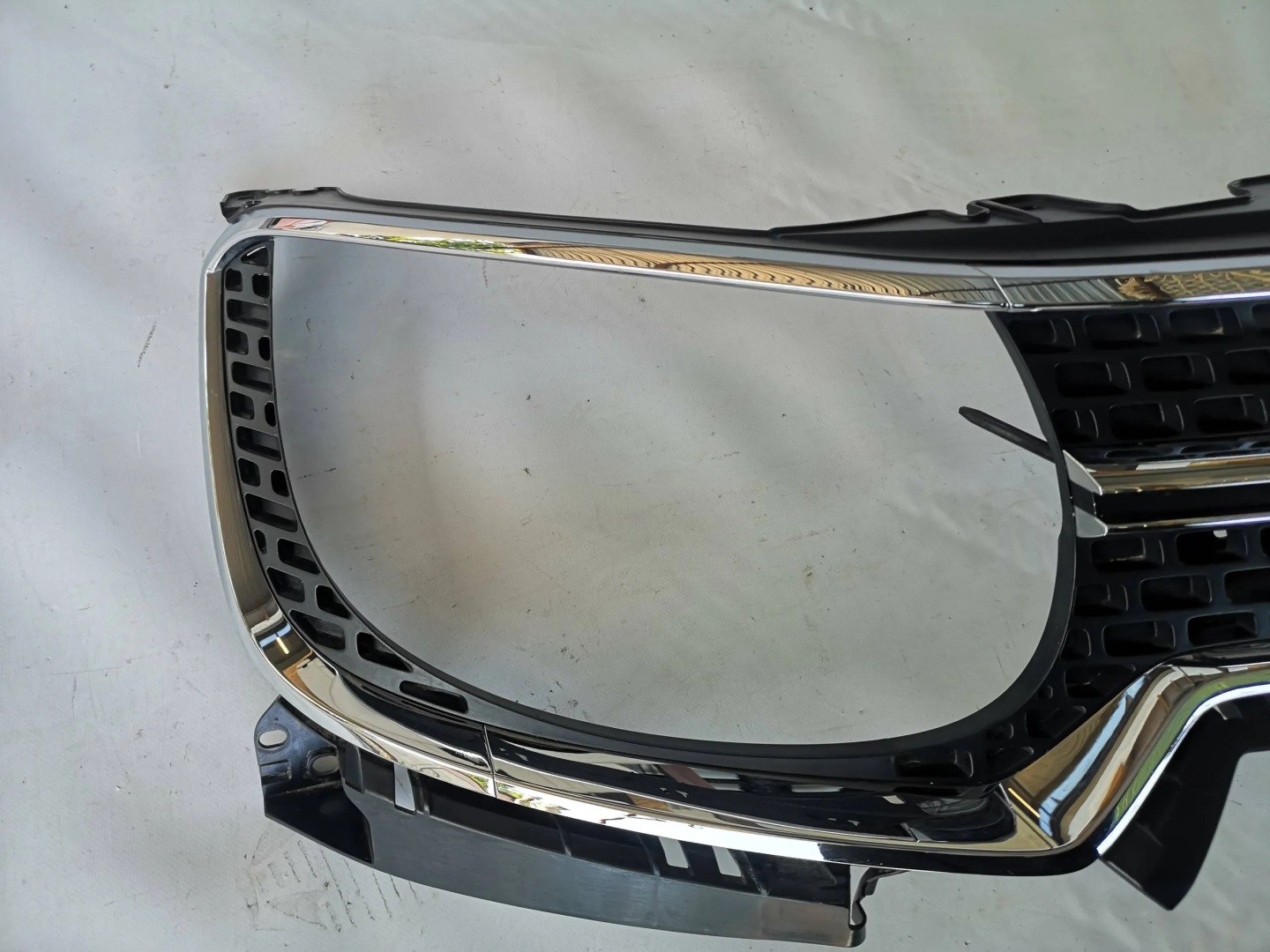 Suzuki Ignis I FH Kühlergrill FRONTGRILL Kühlergitter 7211162R1 - Thumbnail 6