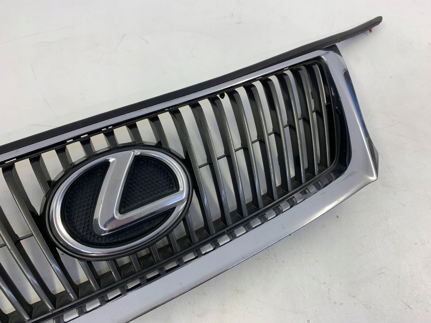 Lexus IS XE3 Kühlergrill FRONTGRILL Kühlergitter 5311253070 - Thumbnail 3
