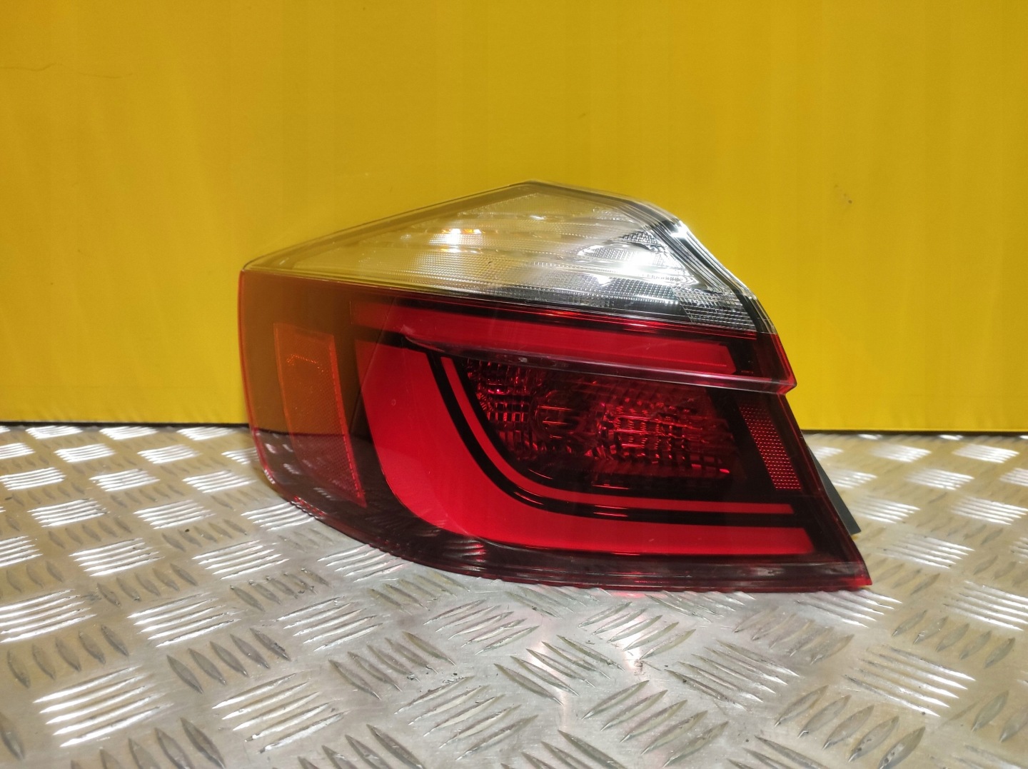 Honda Insight ZE1 Rückleuchte 2018LAMPAT Rearlamp - Thumbnail 1
