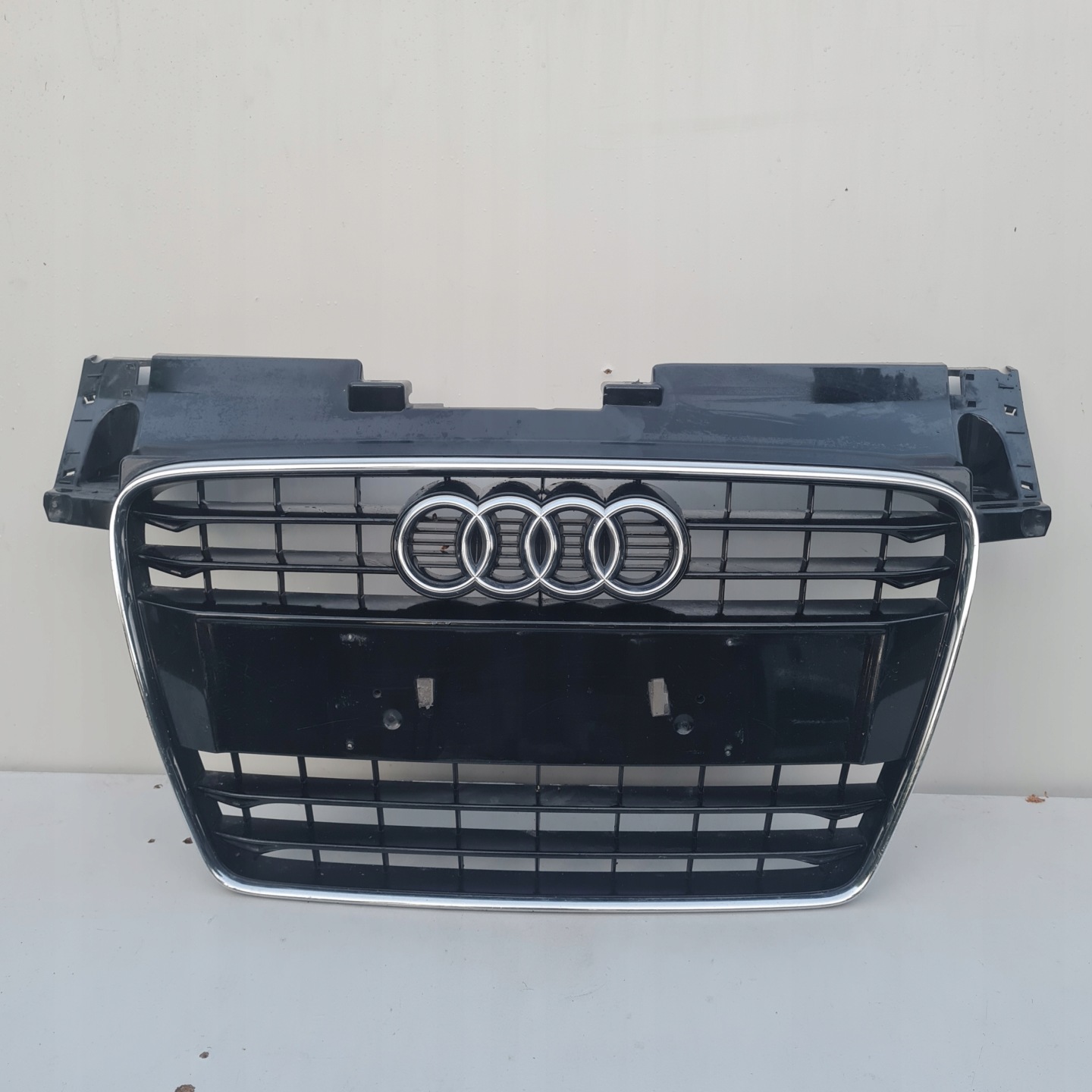 Audi TT 8J Kühlergrill FRONTGRILL Kühlergitter 8J0853651H - Thumbnail 1