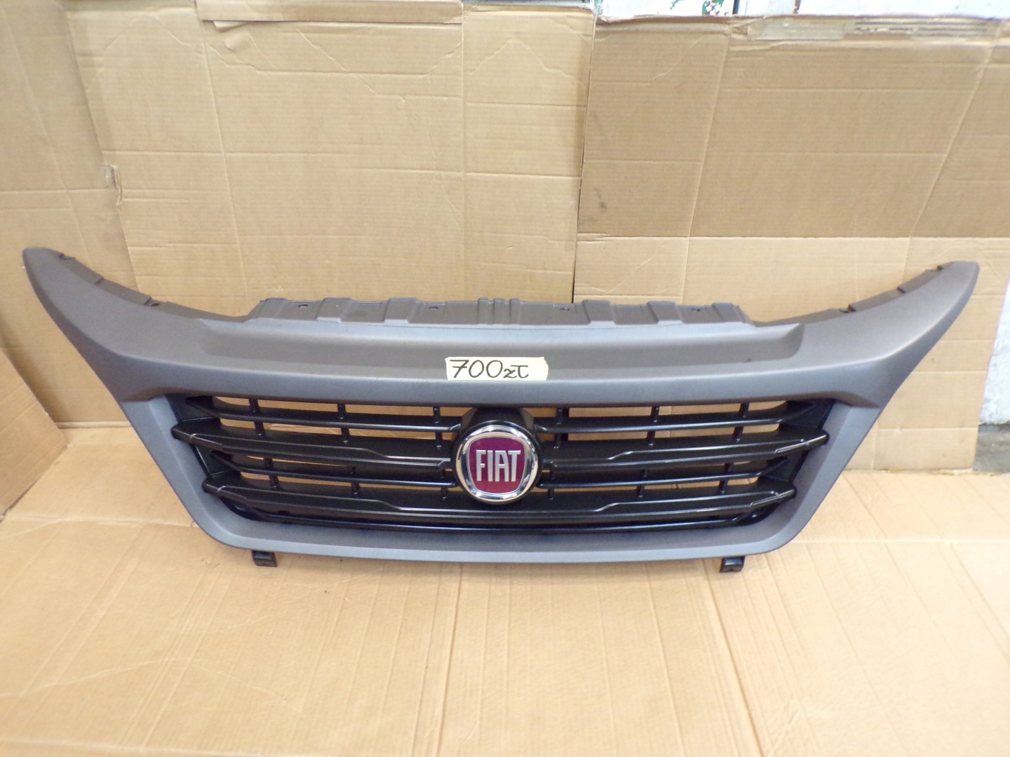 Fiat Ducato ZFA 240 Kühlergrill FRONTGRILL Kühlergitter 1318035070 - Thumbnail 1