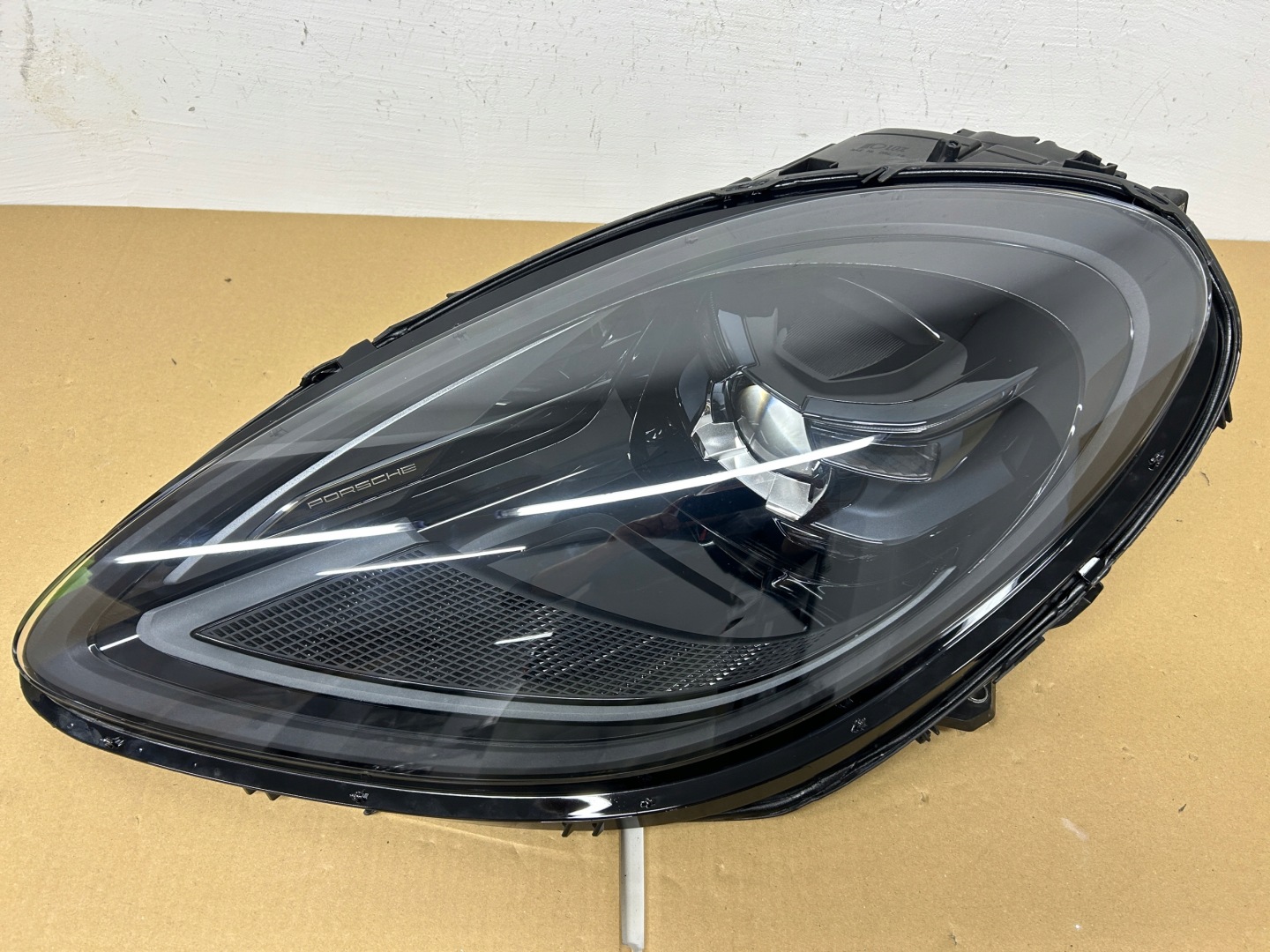 Frontscheinwerfer Porsche Macan 95B 95B941015JP Matrix LED Links Headlight - Thumbnail 1