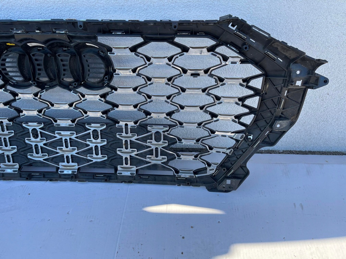 Audi Q3 Kühlergrill FRONTGRILL Kühlergitter 83F853651AU - Thumbnail 12